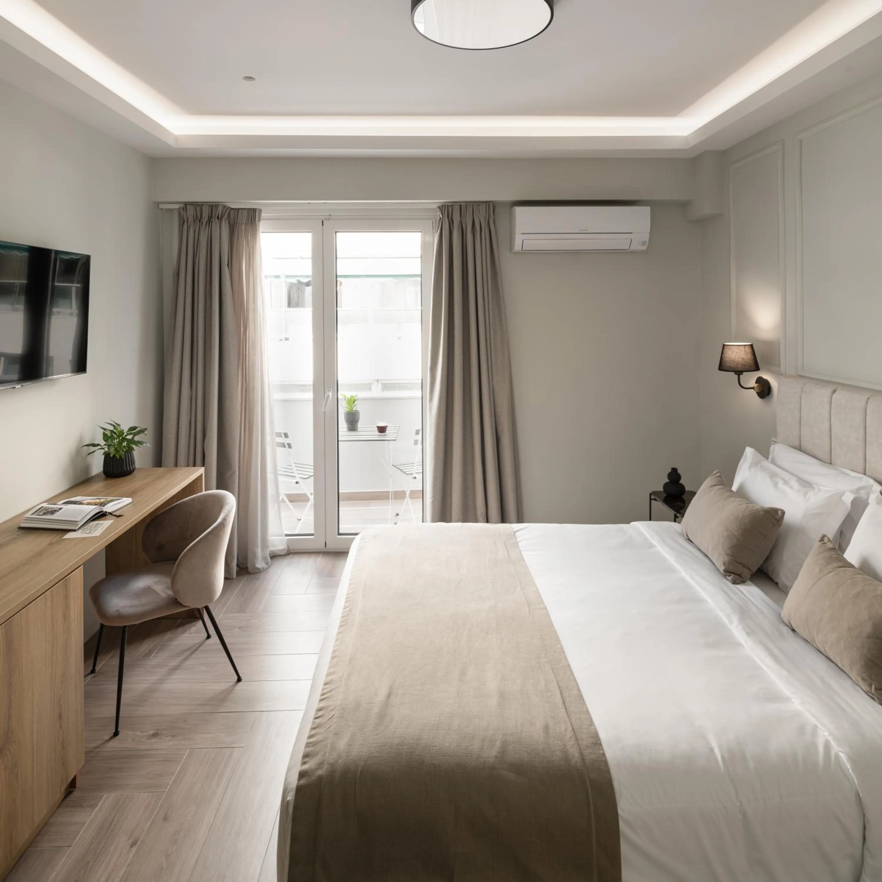 Bedroom, Bed in ASTIKON Xenofontos Suites