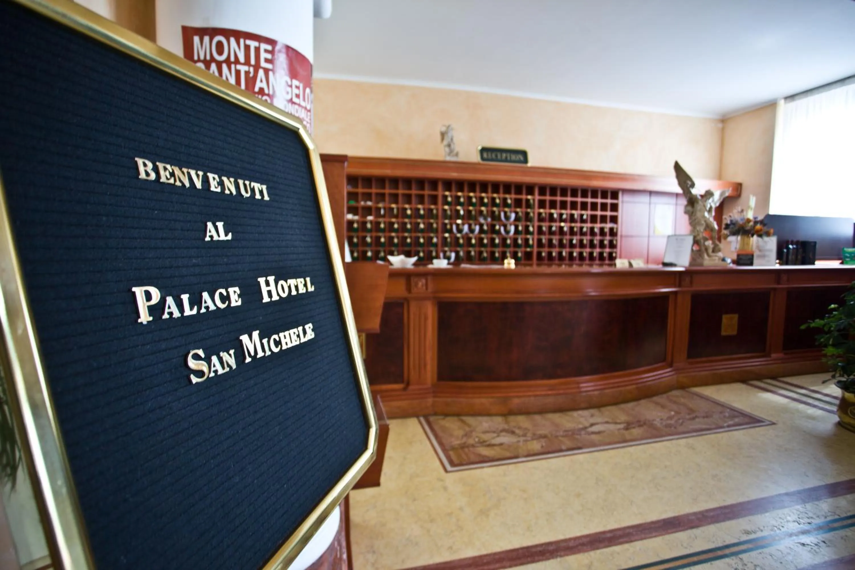 Lobby or reception in Hotel Relais dei Normanni