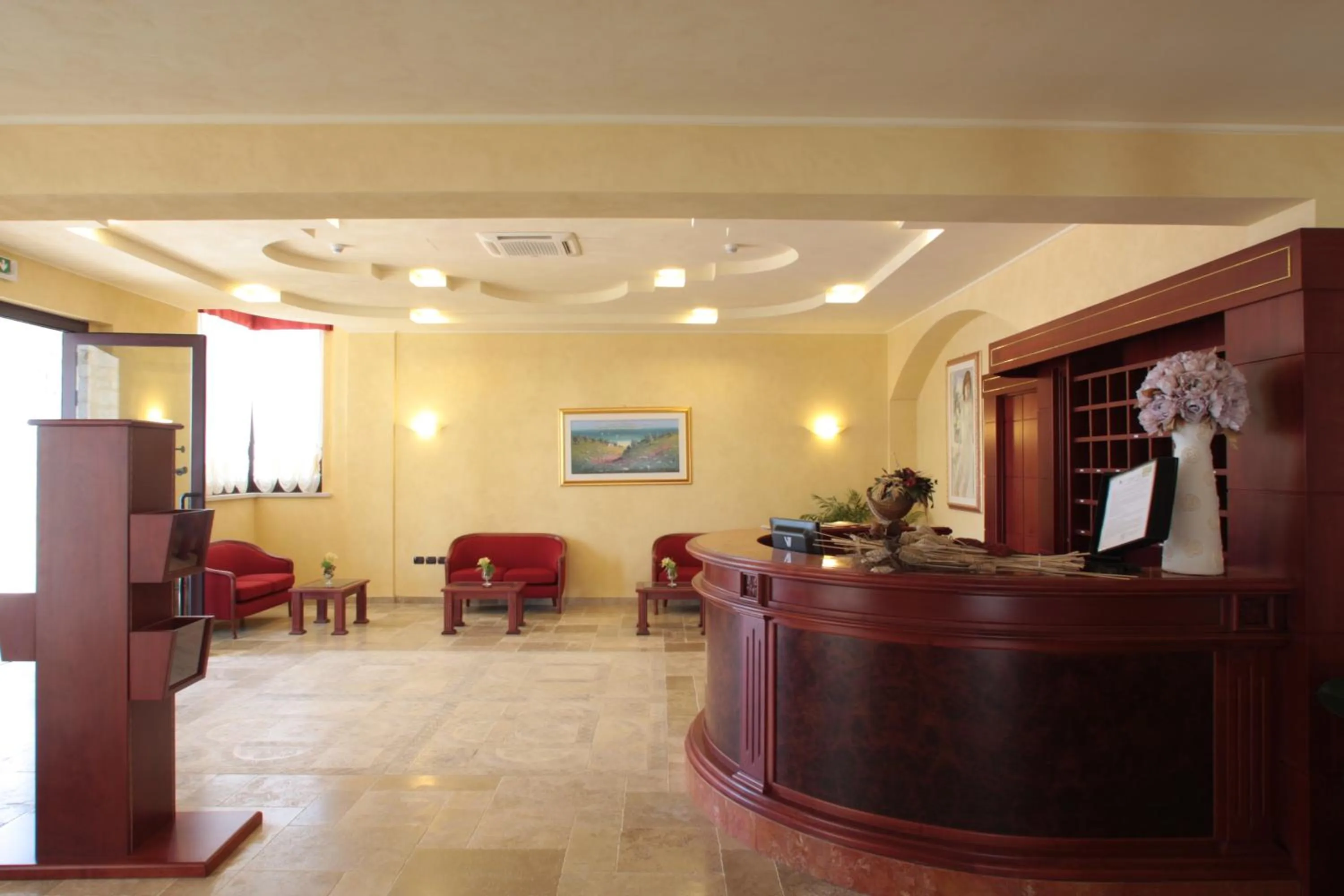 Lobby or reception in Hotel Relais dei Normanni