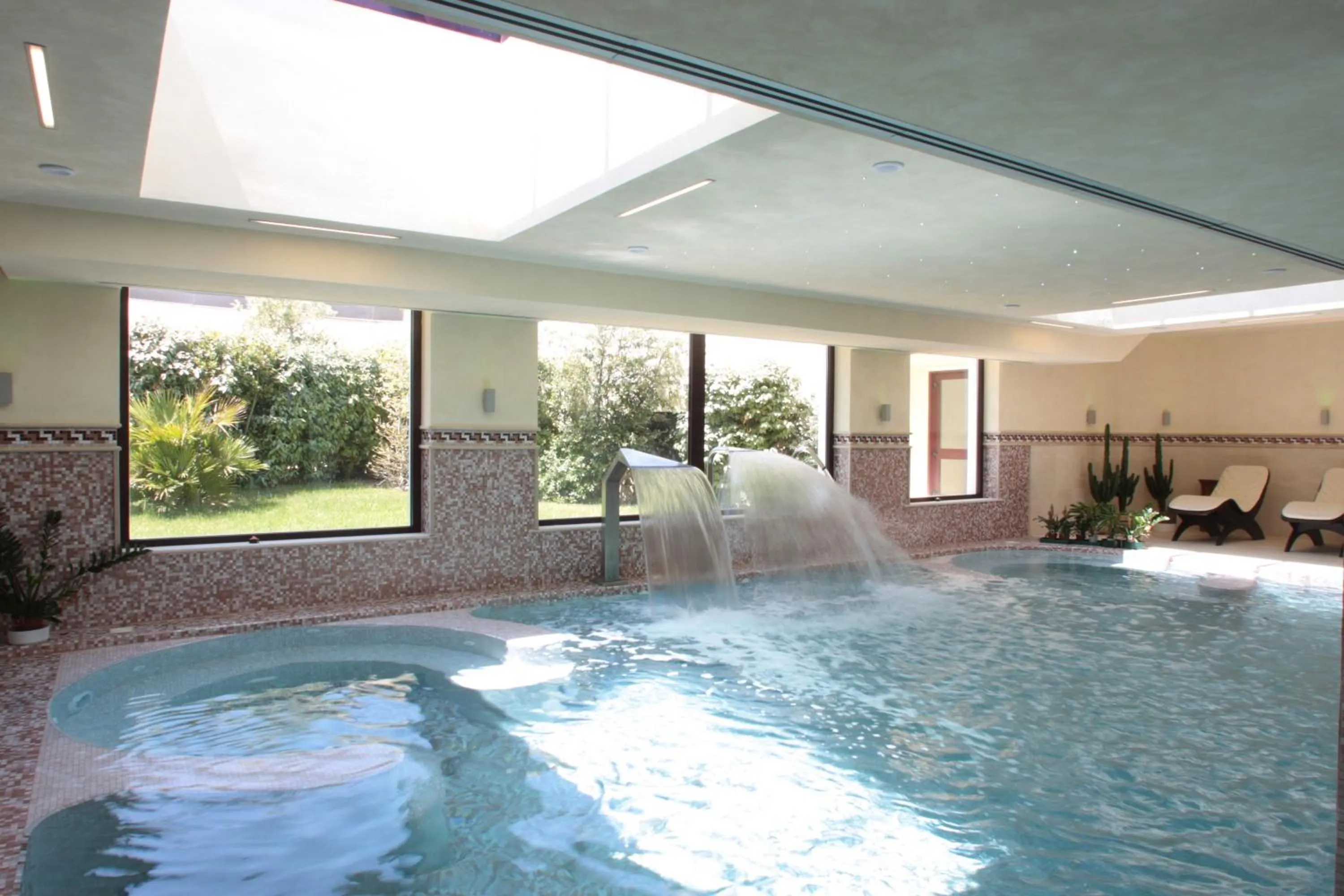Hot Tub in Hotel Relais dei Normanni