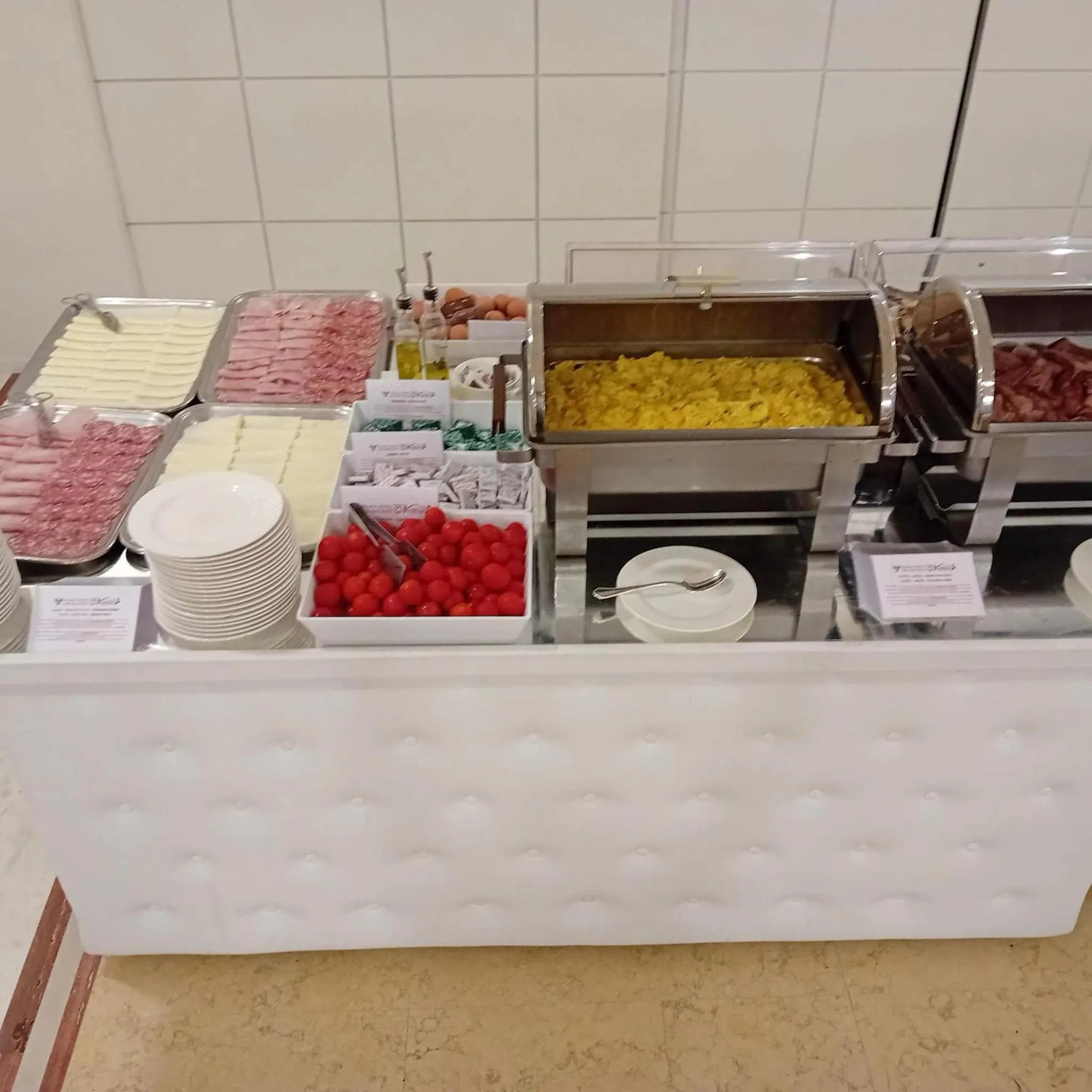 Breakfast in Hotel Relais dei Normanni