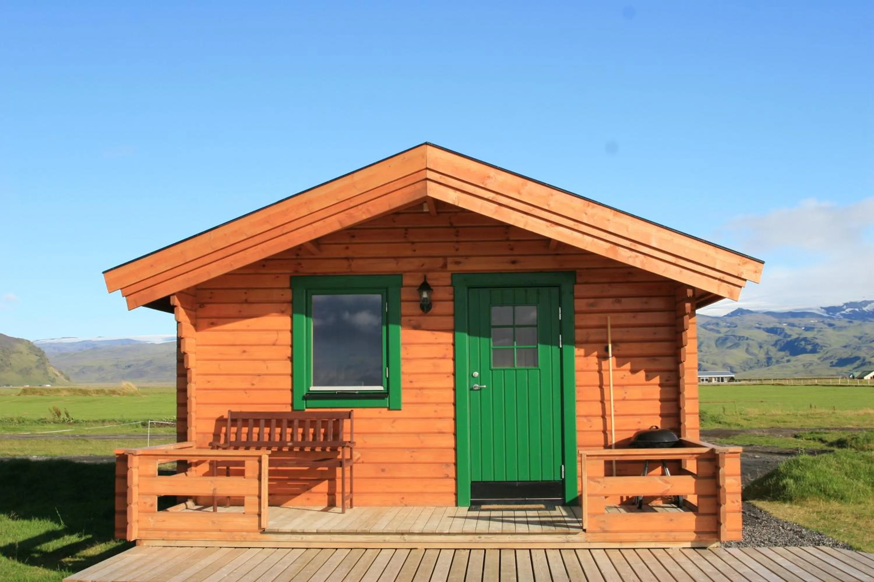 BBQ facilities in Mid Hvoll Cottages