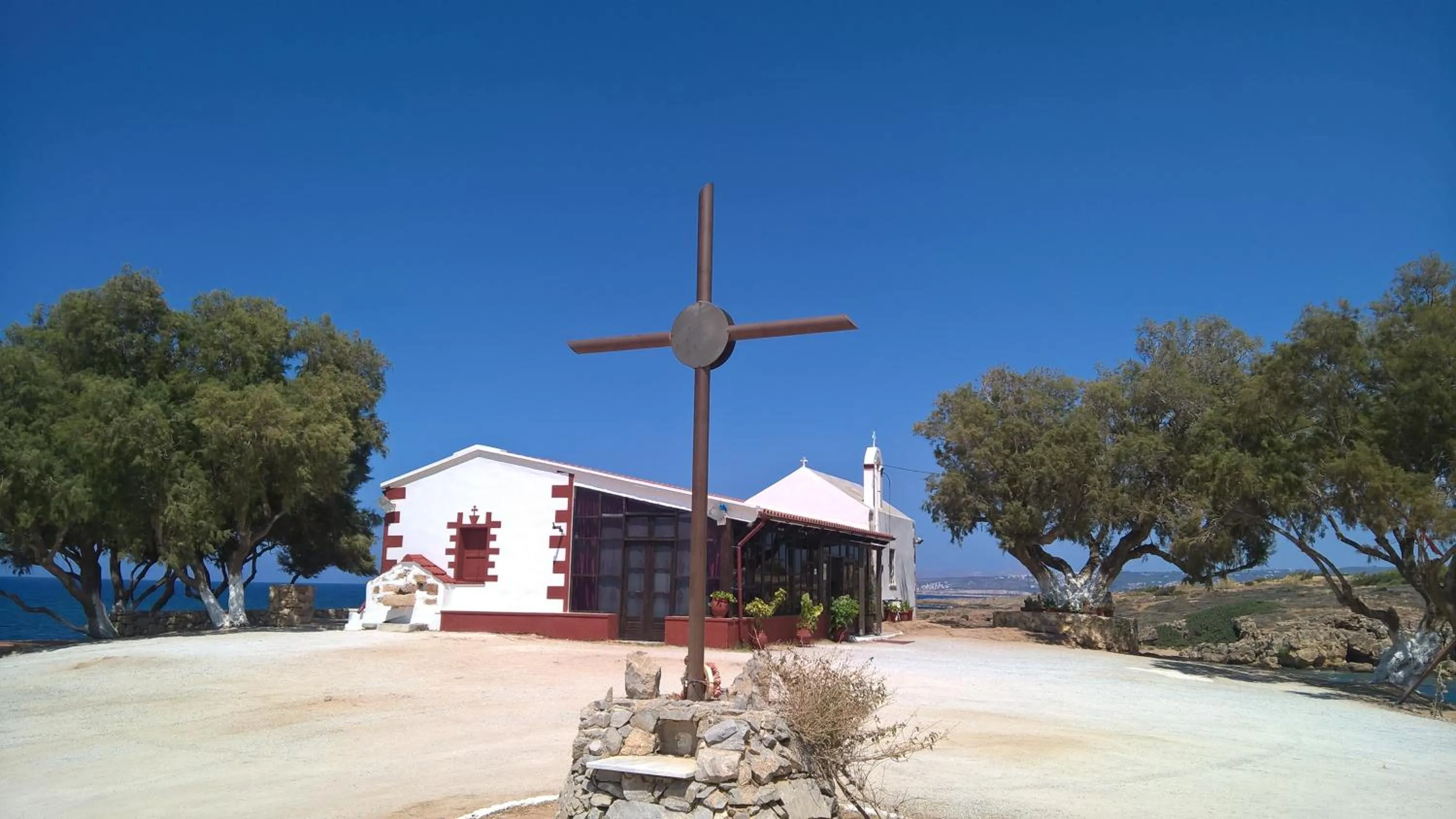 Nearby landmark in Zinovia