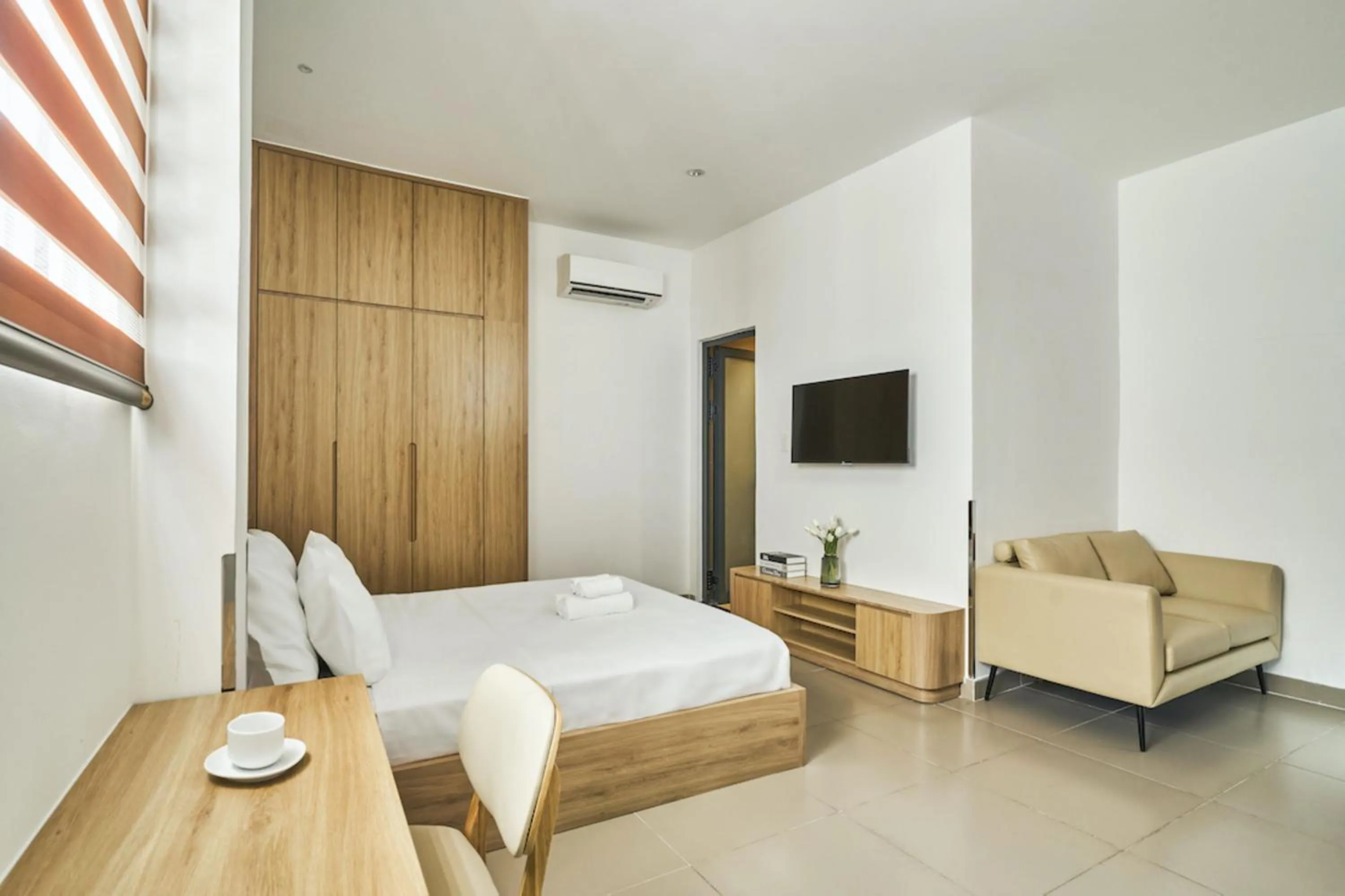 TV and multimedia, Bed in MIHN SUITES BEN THANH