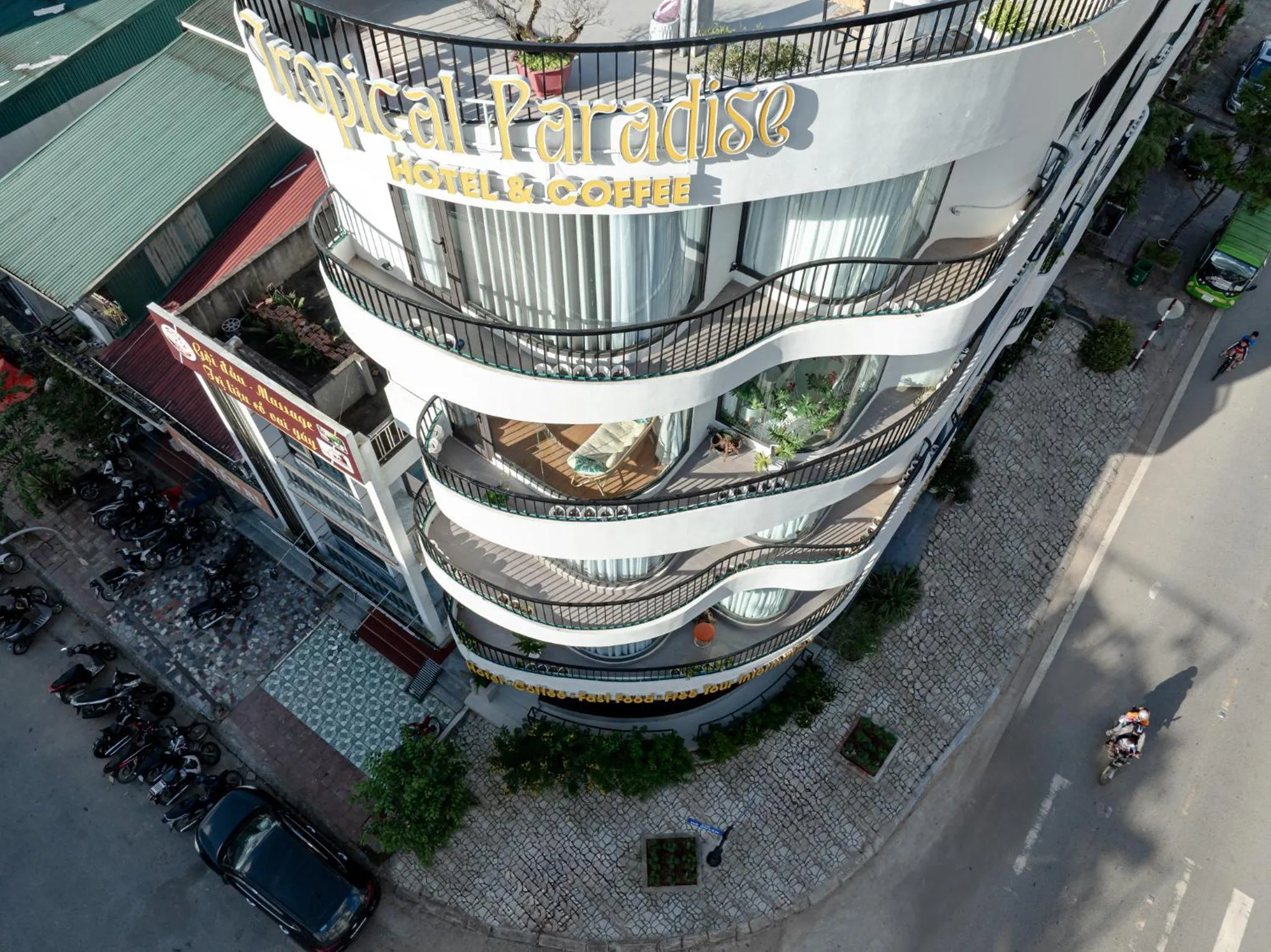 Property building in Tropical Paradise Sapa Hotel & Tour