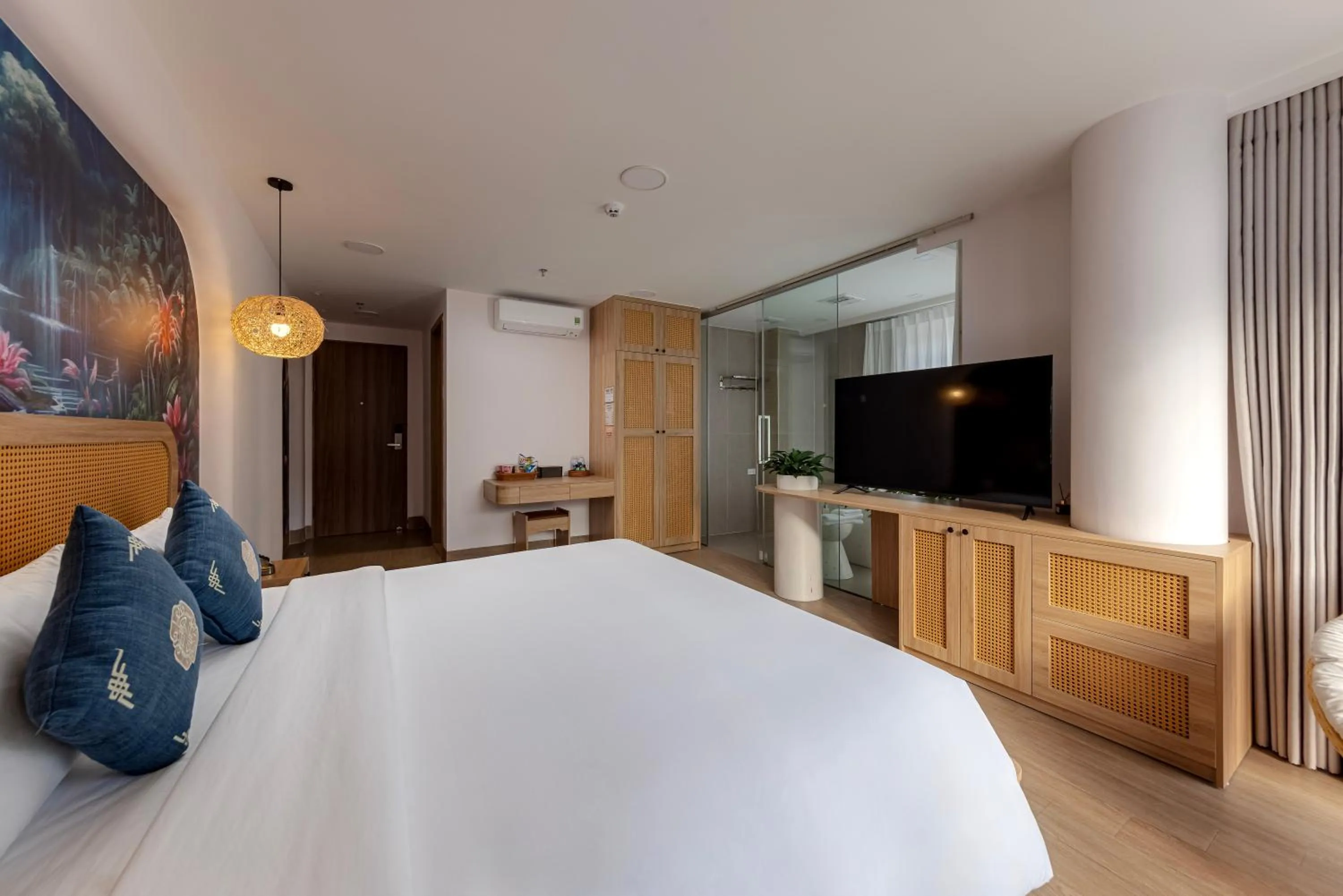 Bed in Tropical Paradise Sapa Hotel & Tour