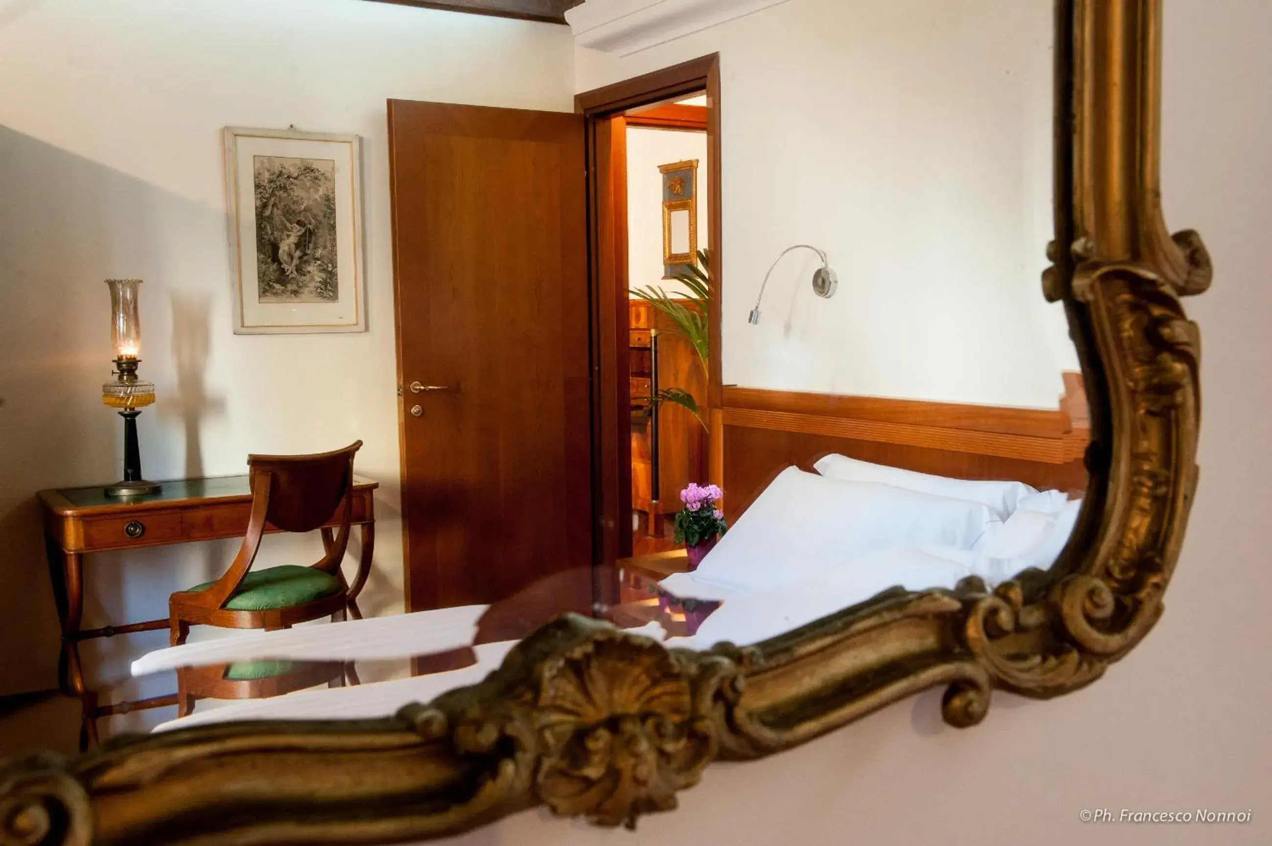 Suite in Hotel Flora Suite in Hotel Flora