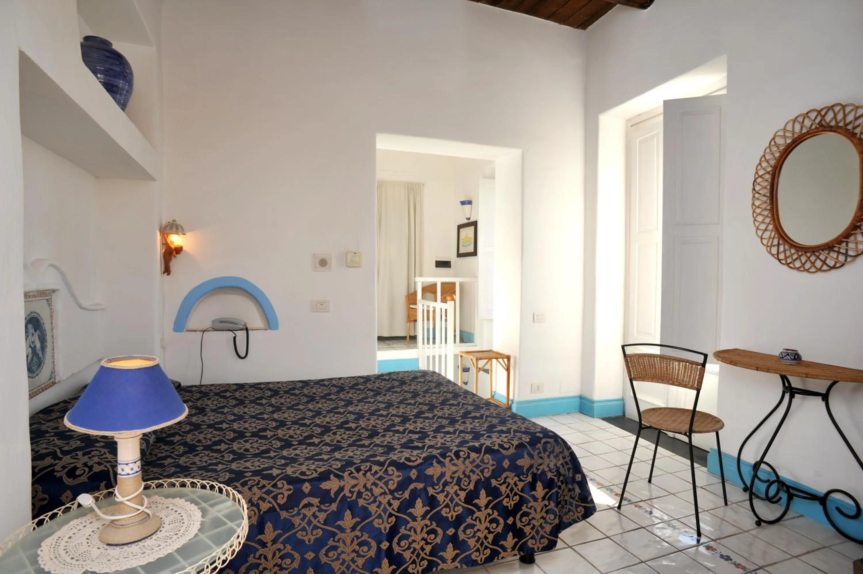 Photo of the whole room, Bed in Hotel La Casa sul Mare