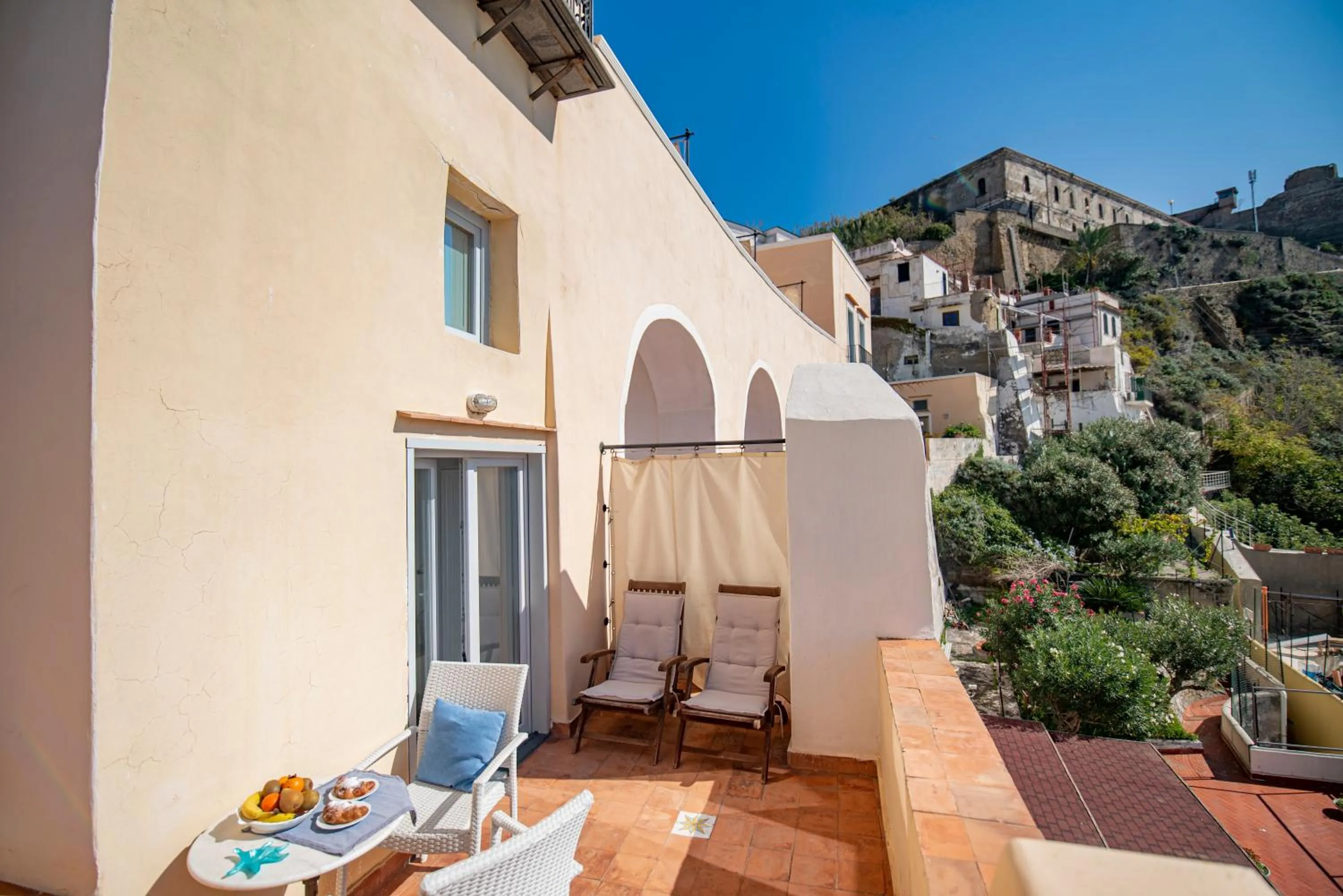 Balcony/Terrace in Hotel La Casa sul Mare