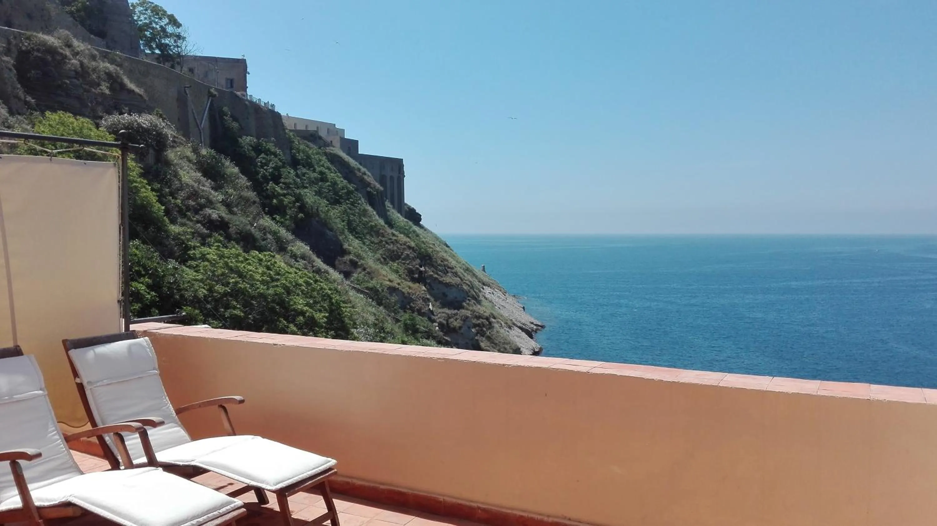 Balcony/Terrace in Hotel La Casa sul Mare