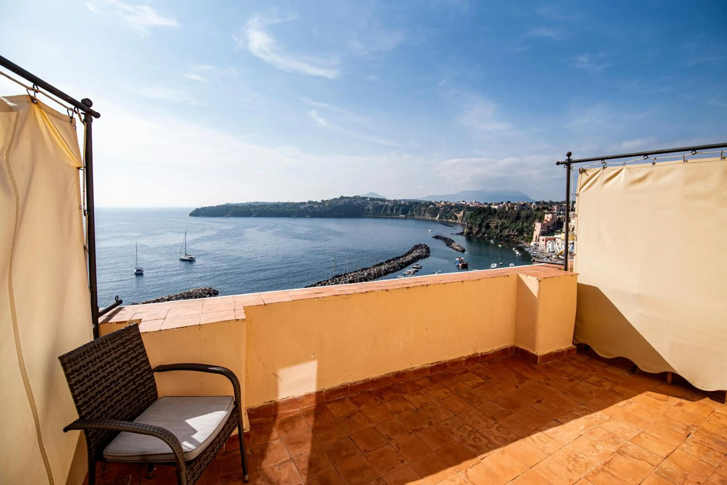 Balcony/Terrace in Hotel La Casa sul Mare