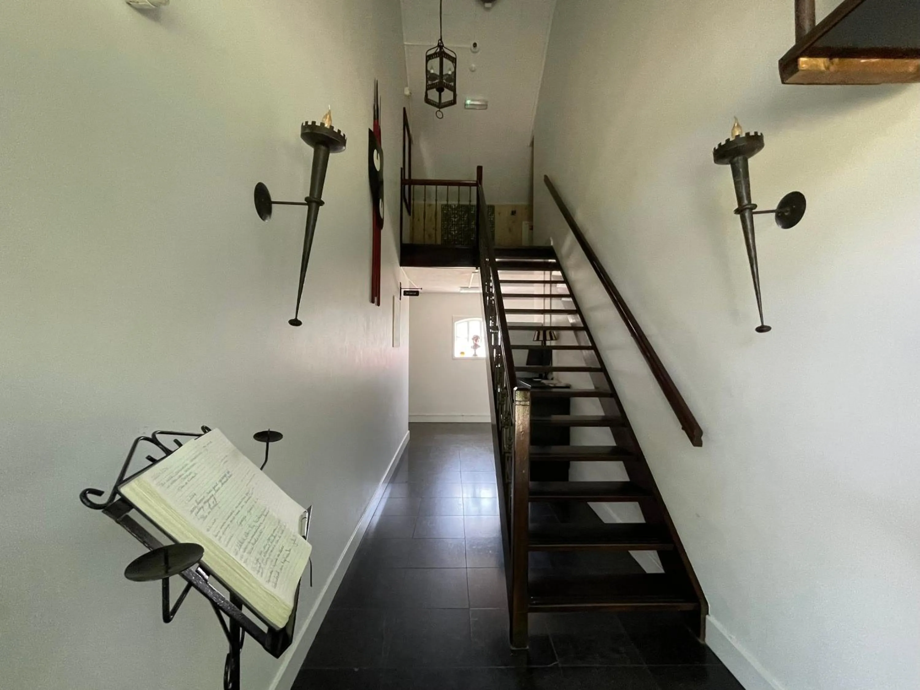 Property building in Hotel De Hoefpoort