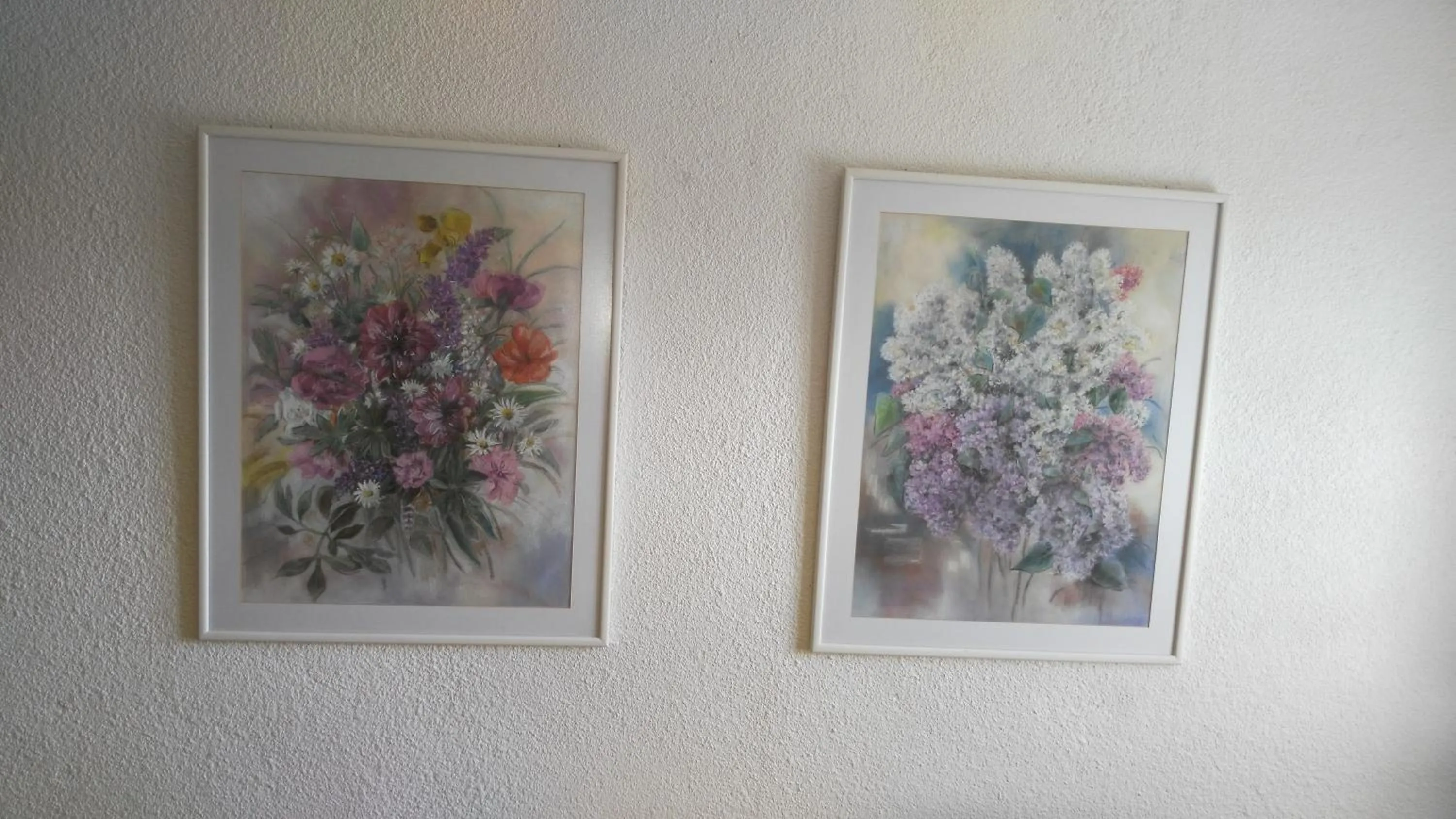 Decorative detail in Pension Egida