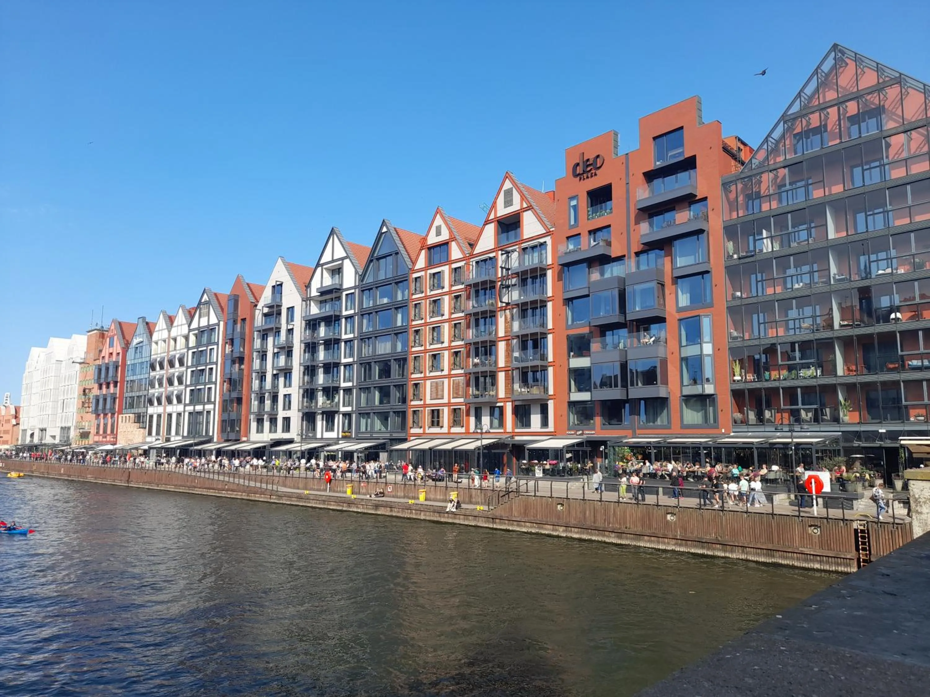Restaurant/places to eat in Apartment with an Amazing View
