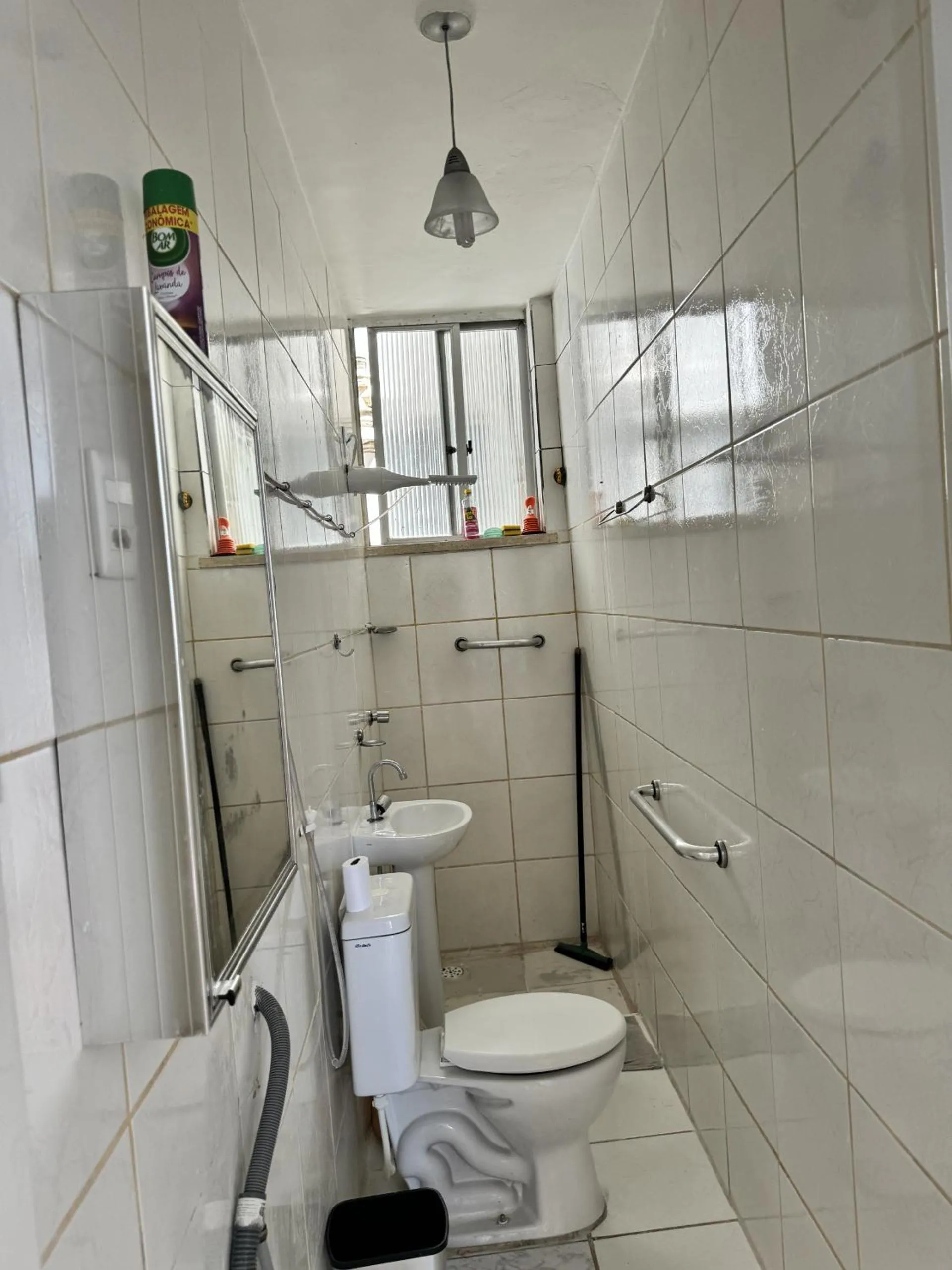 Bathroom in Refugio em Salvador com vista para o mar - Salvador
