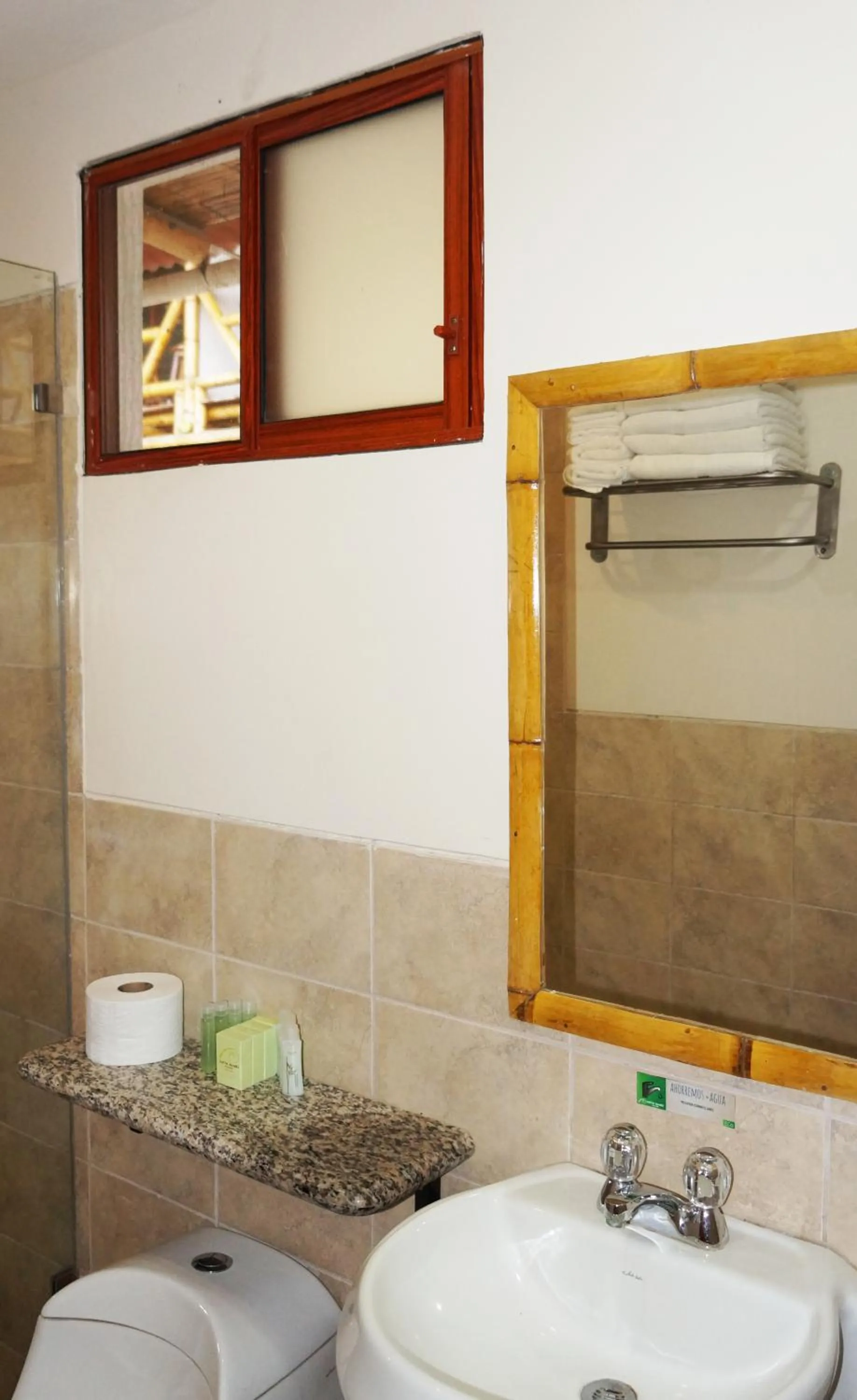 Nativa Bambu Ecolodge