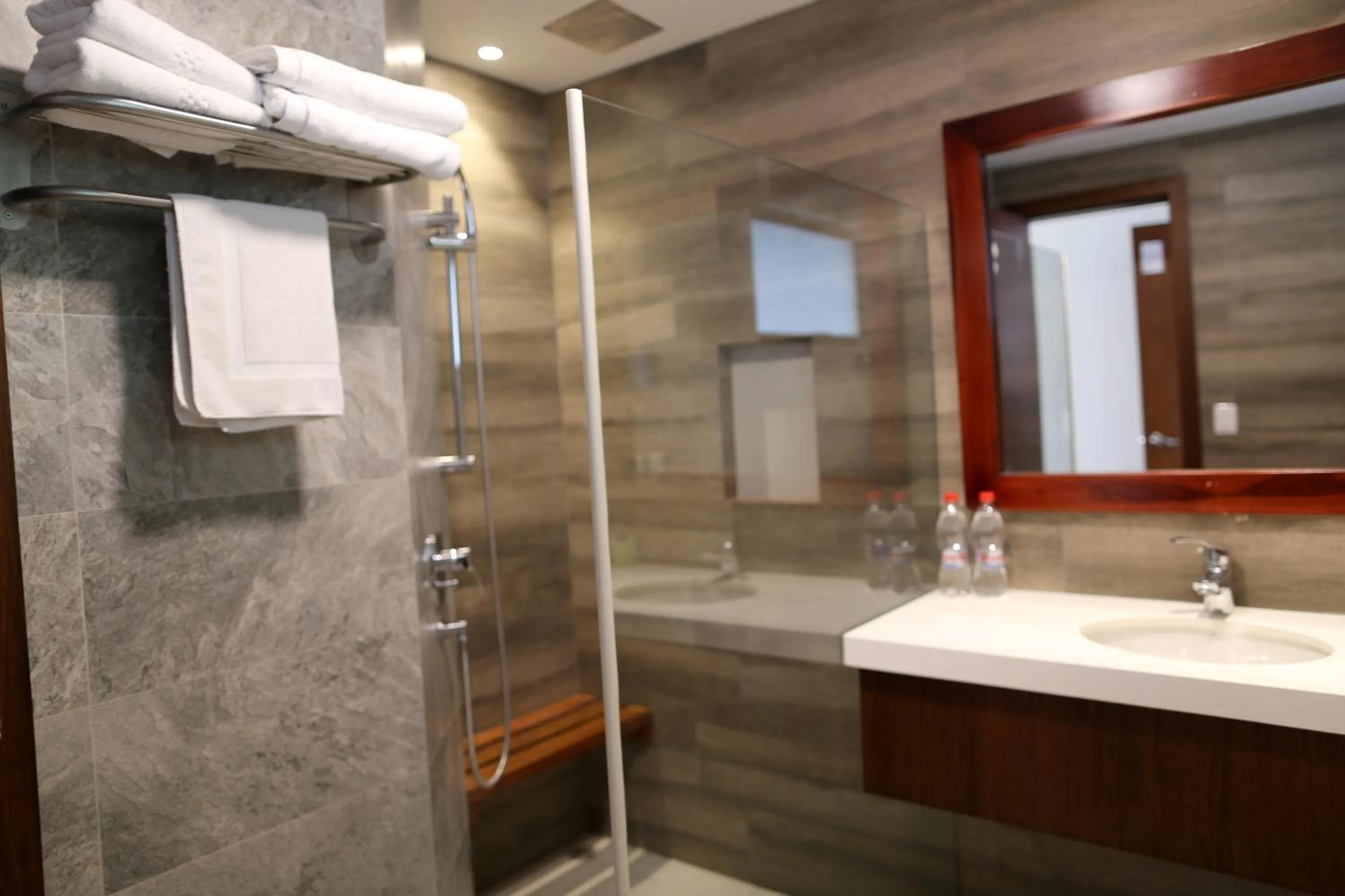 Shower in Nativa Bambu Ecolodge