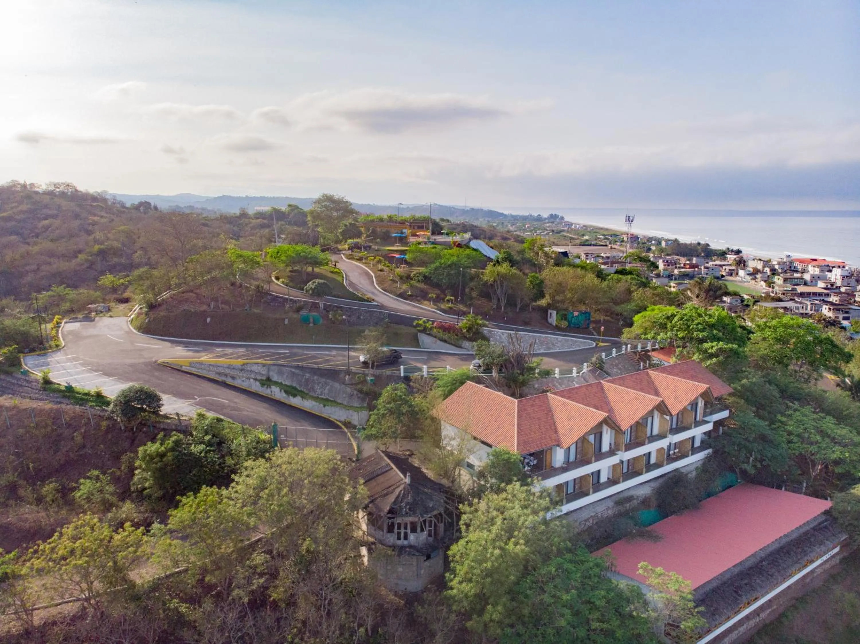 Property building in Nativa Bambu Ecolodge