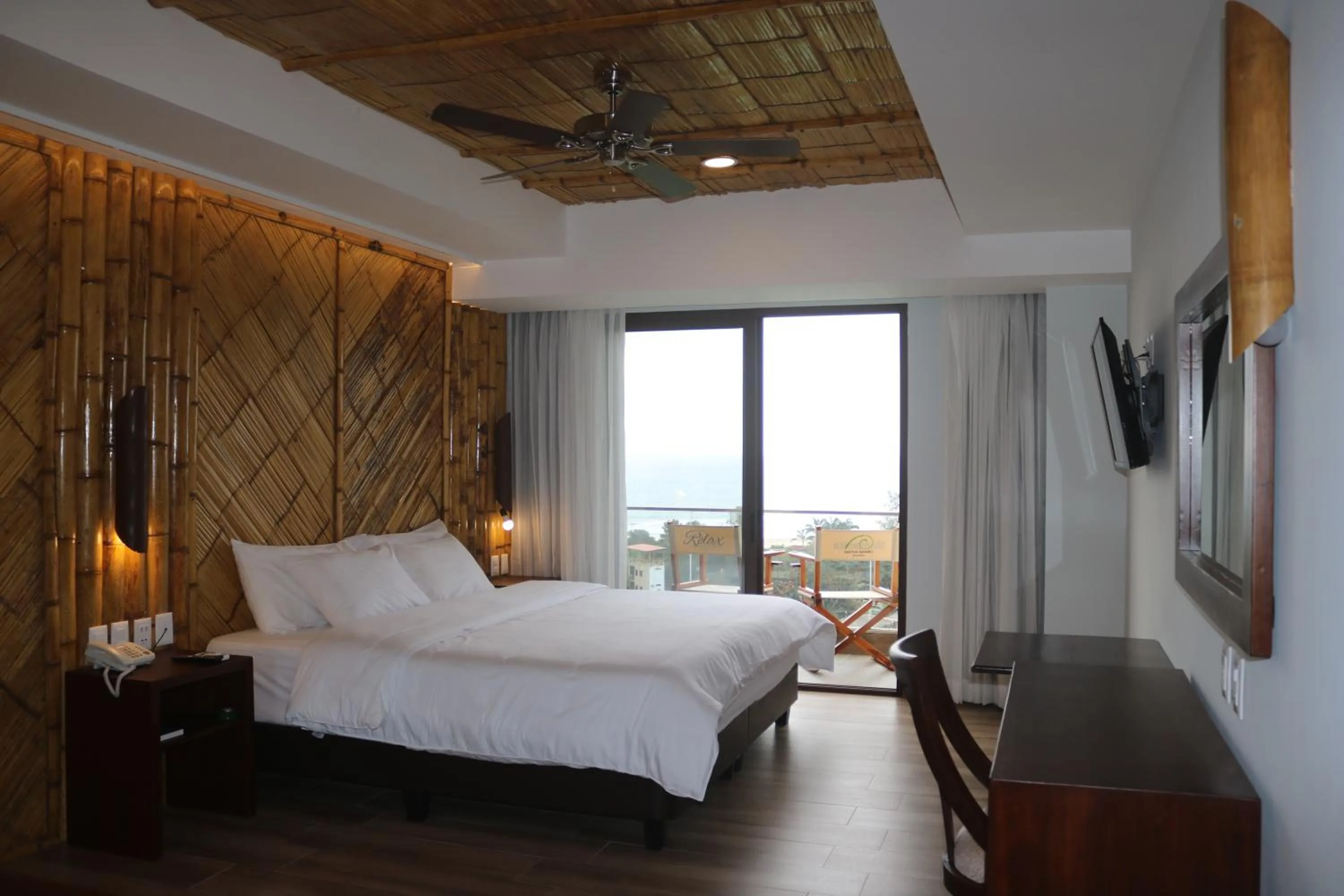 Bed in Nativa Bambu Ecolodge