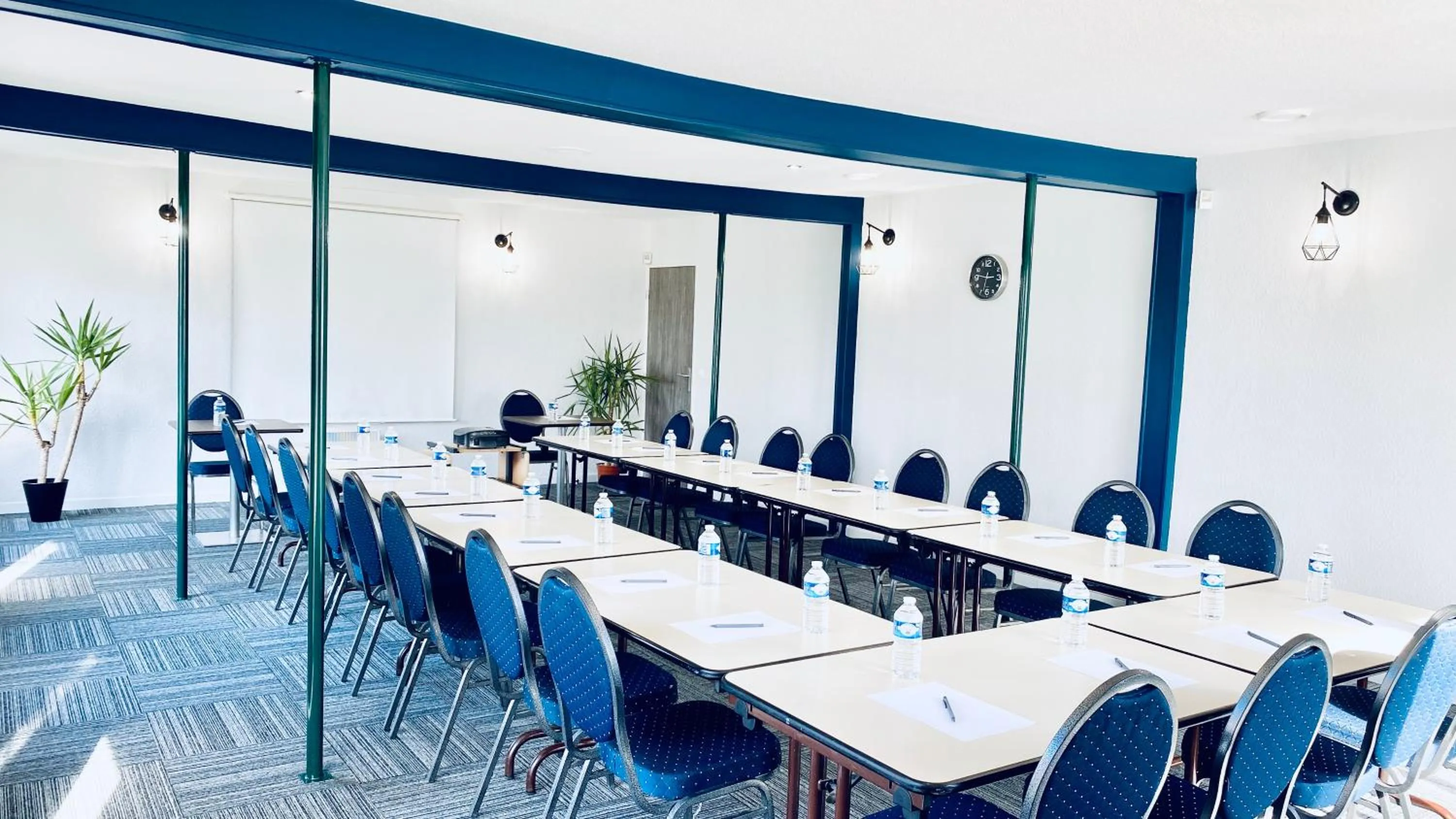 Hôtel Restaurant Kyriad de Péronne