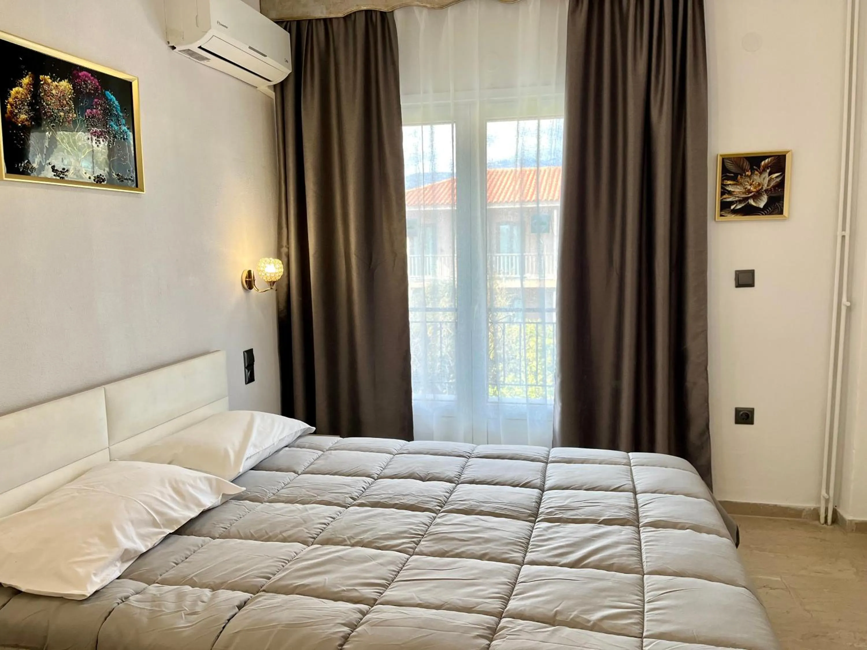 Bed in Anthis Studios