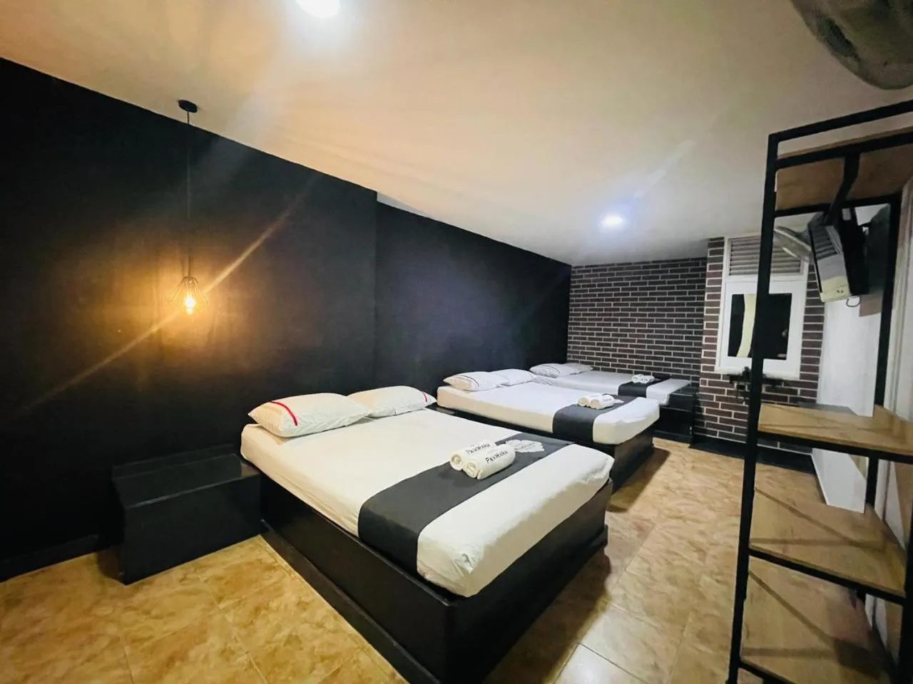 Standard Family Room in Hotel Panorama Medellín