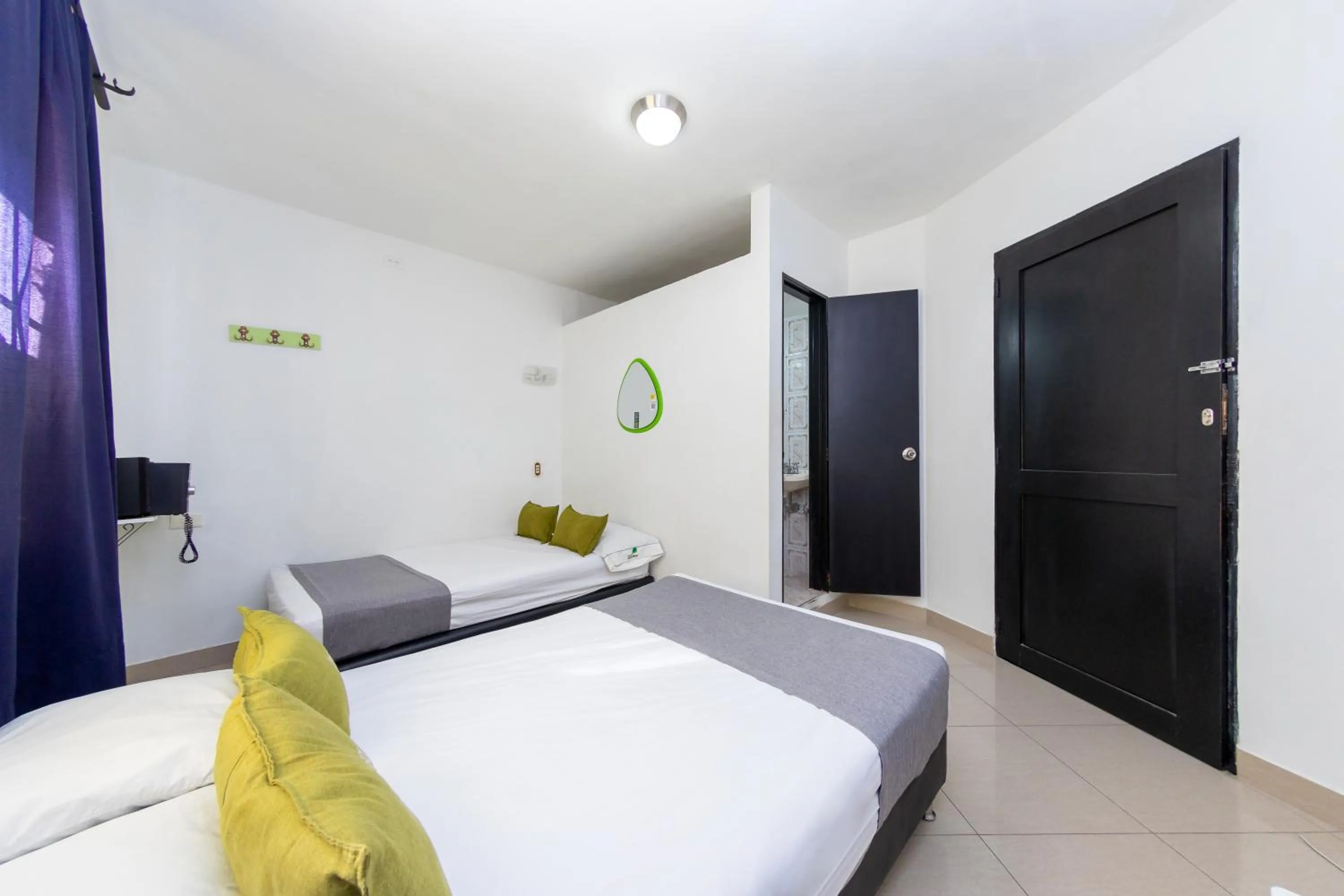 Ayenda 1231 Paradise Center