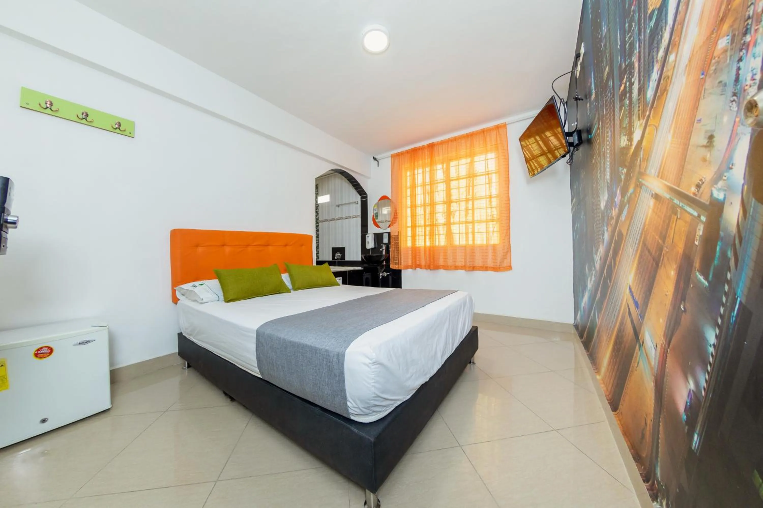 Ayenda 1231 Paradise Center