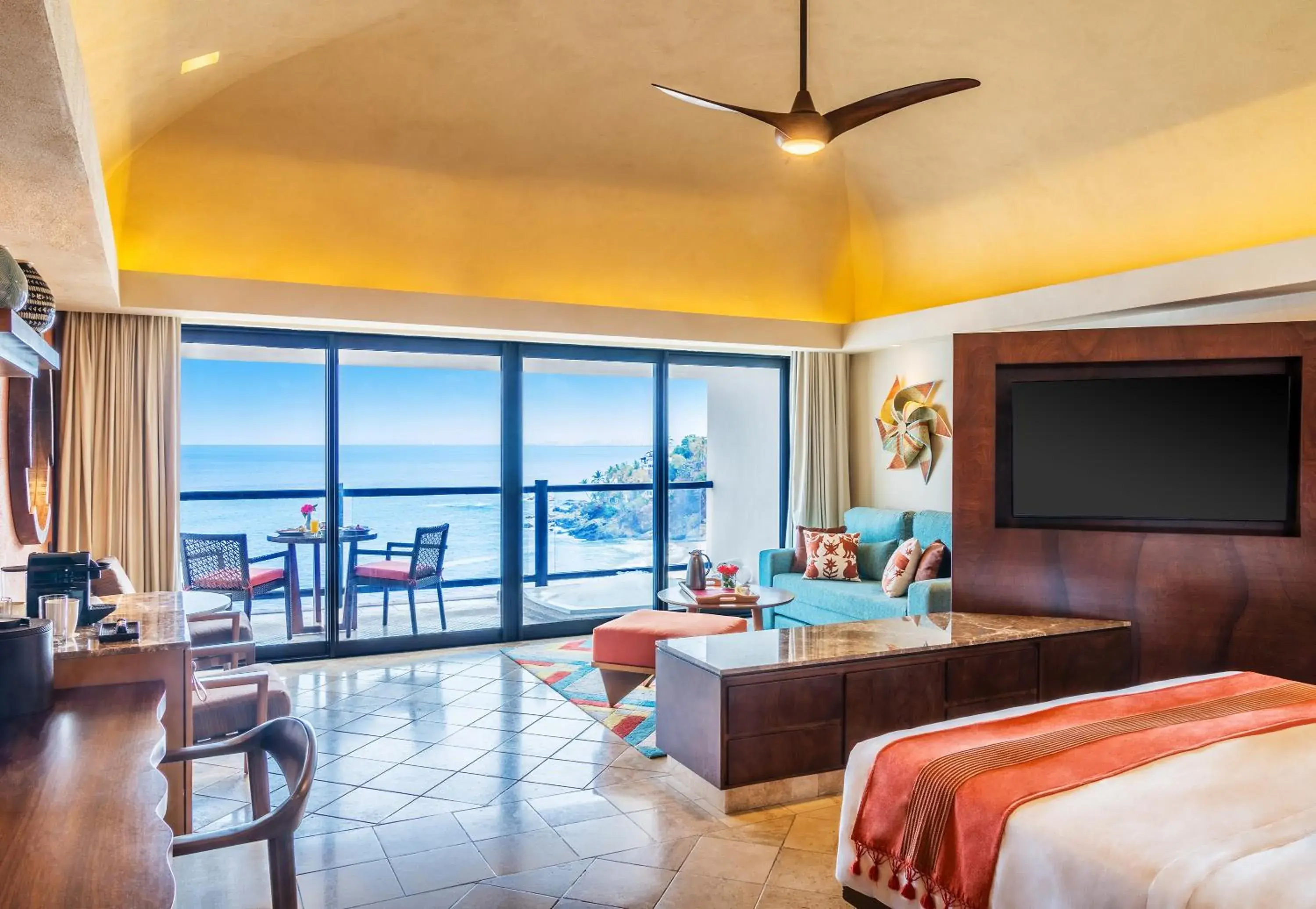 Club King Room with Hot Tub - single occupancy - Oceanfront in Hyatt Ziva Puerto Vallarta - All Inclusive Club King Room with Hot Tub - single occupancy - Oceanfront in Hyatt Ziva Puerto Vallarta - All Inclusive