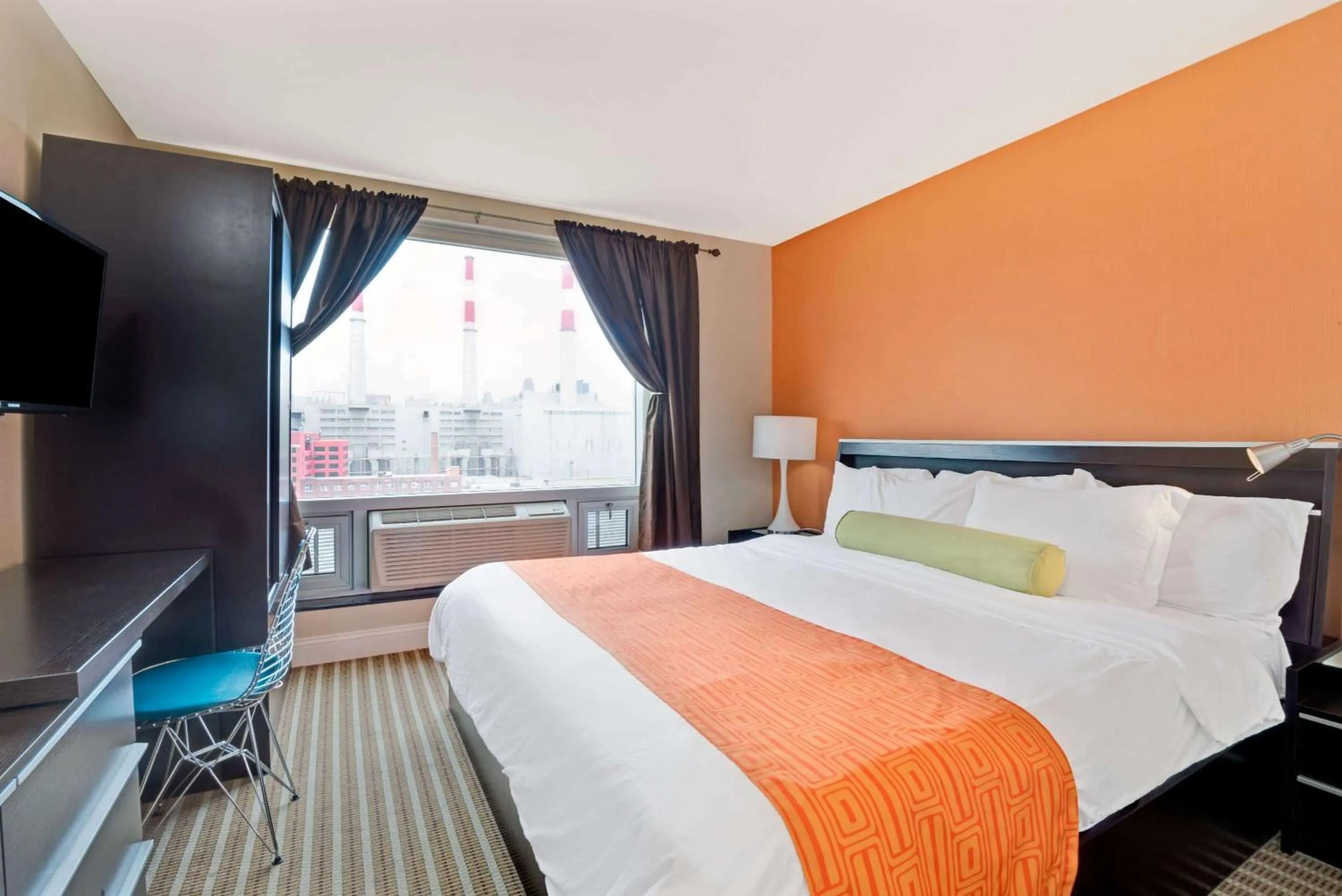 Photo of the whole room, Bed in Romana Hotel - NYC