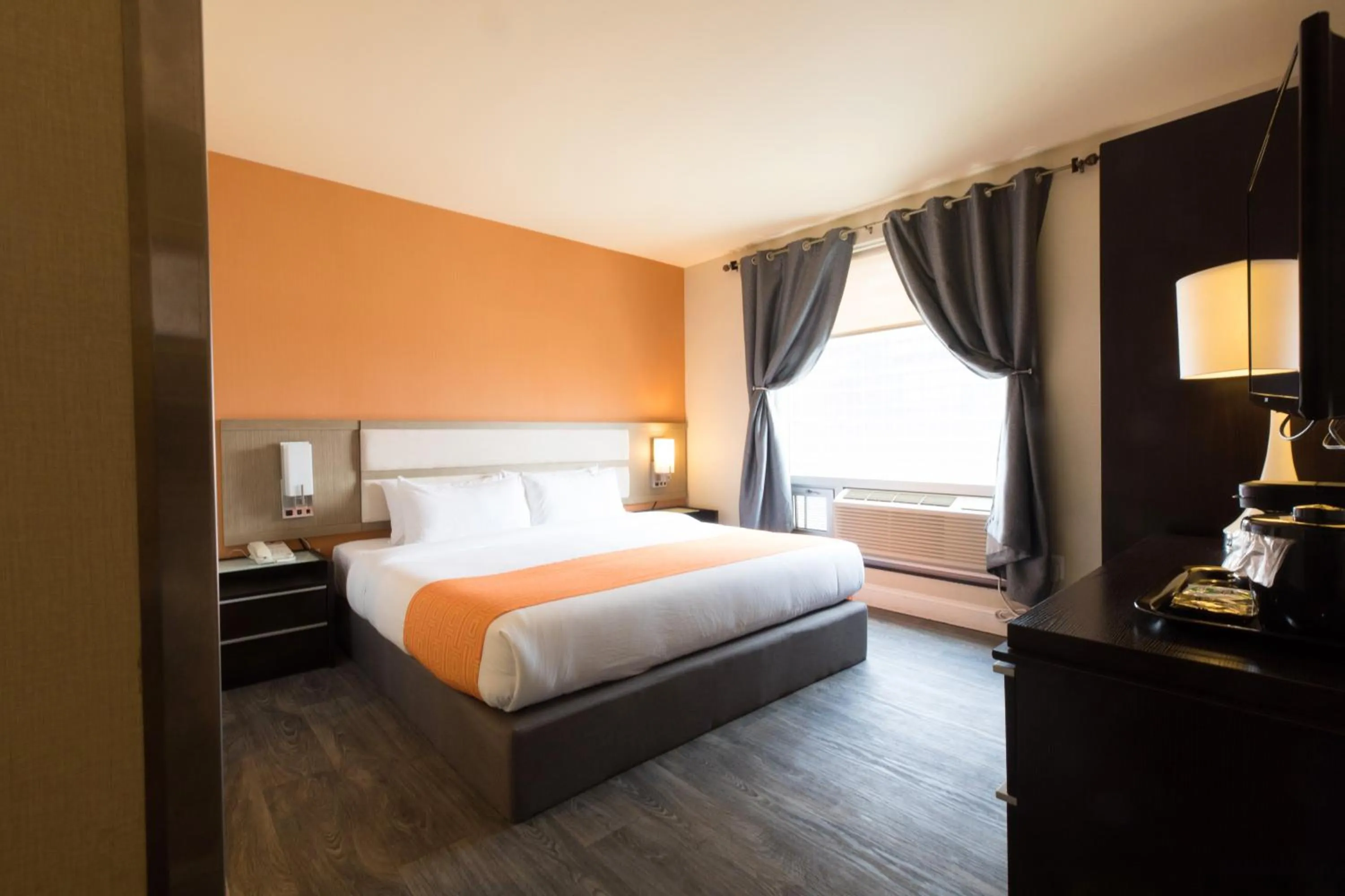 Bed in Romana Hotel - NYC