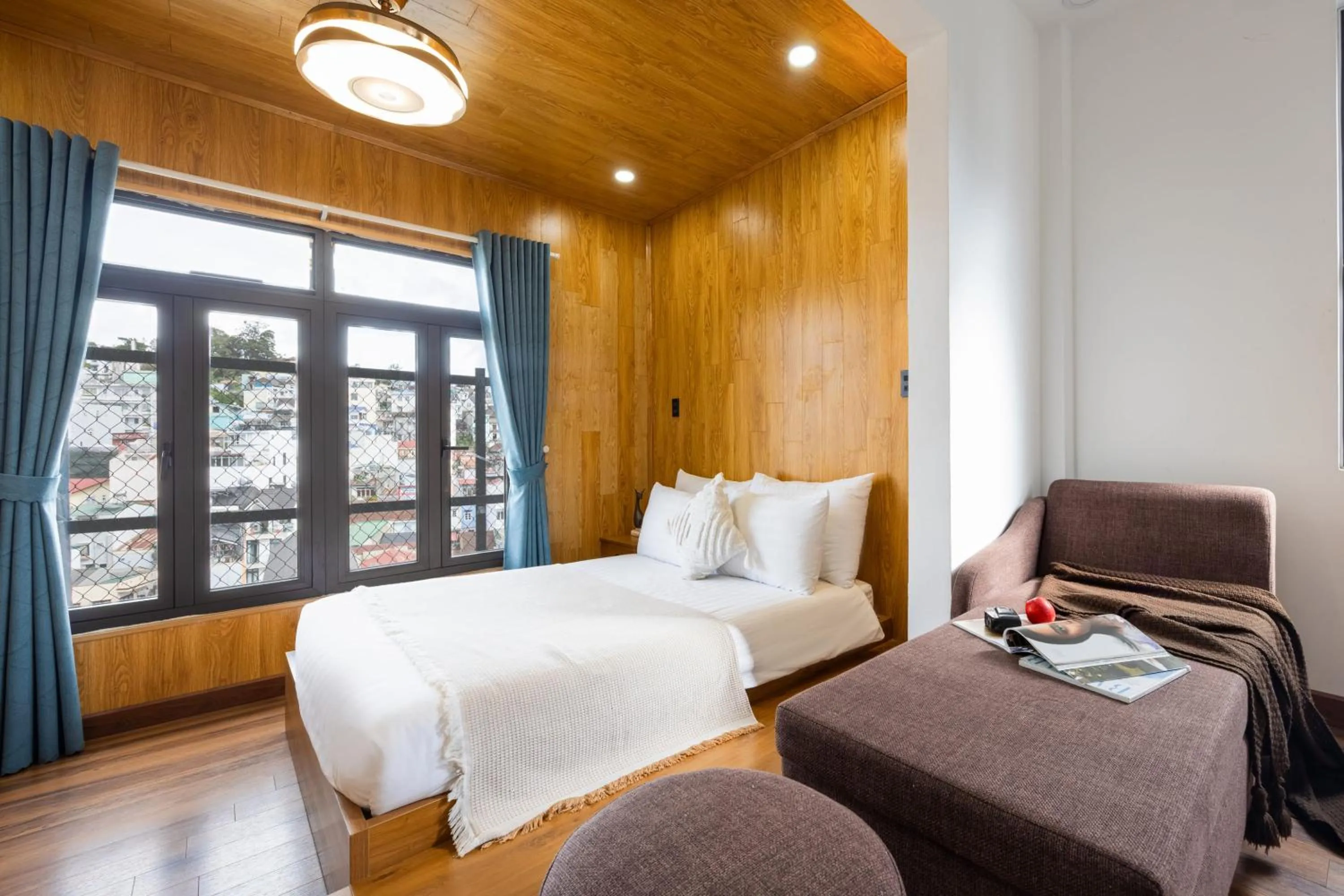 Photo of the whole room, Bed in Cherry Hotel 2 Da Lat