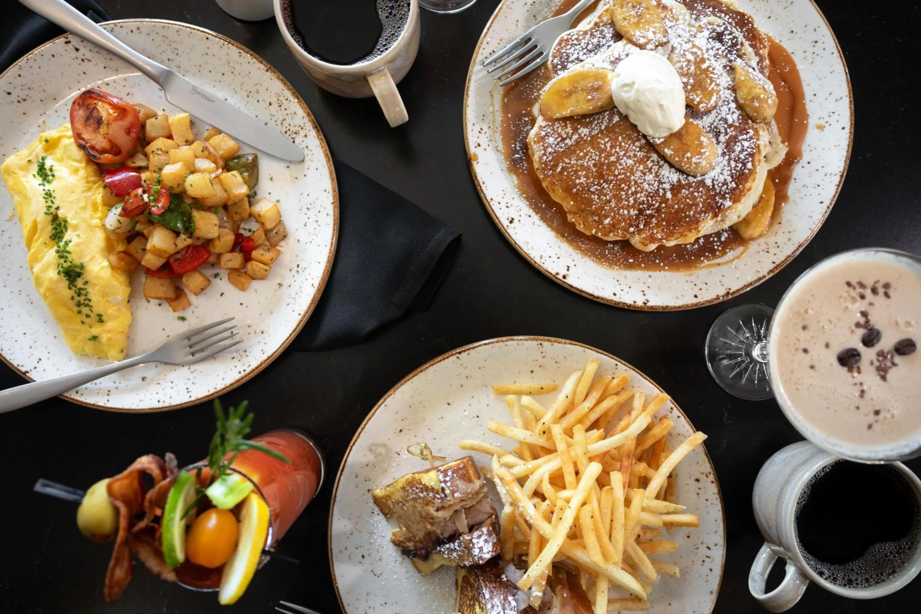 Restaurant/places to eat in The Embers Hotel