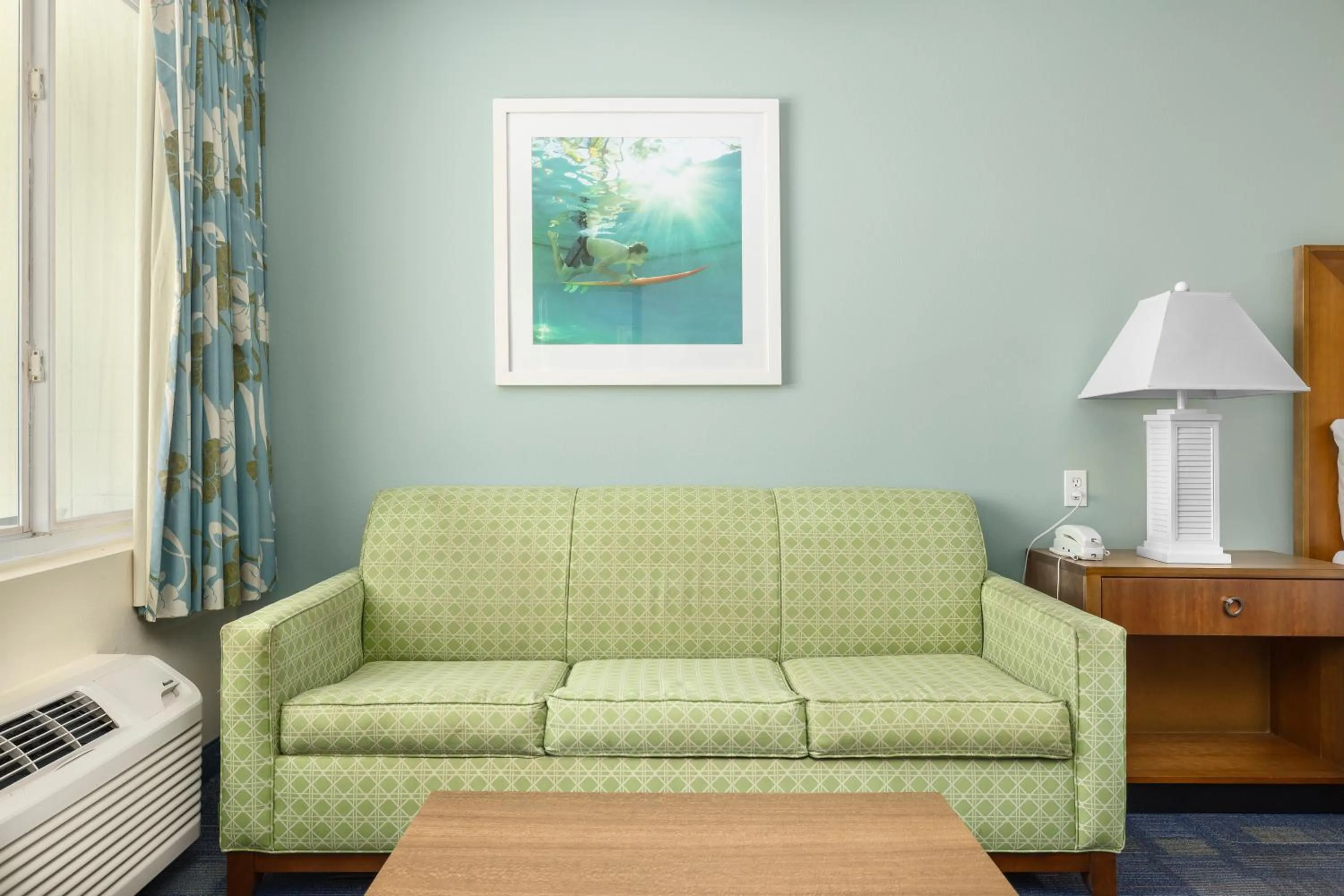 Seating area in Beachside Resort Panama City Beach