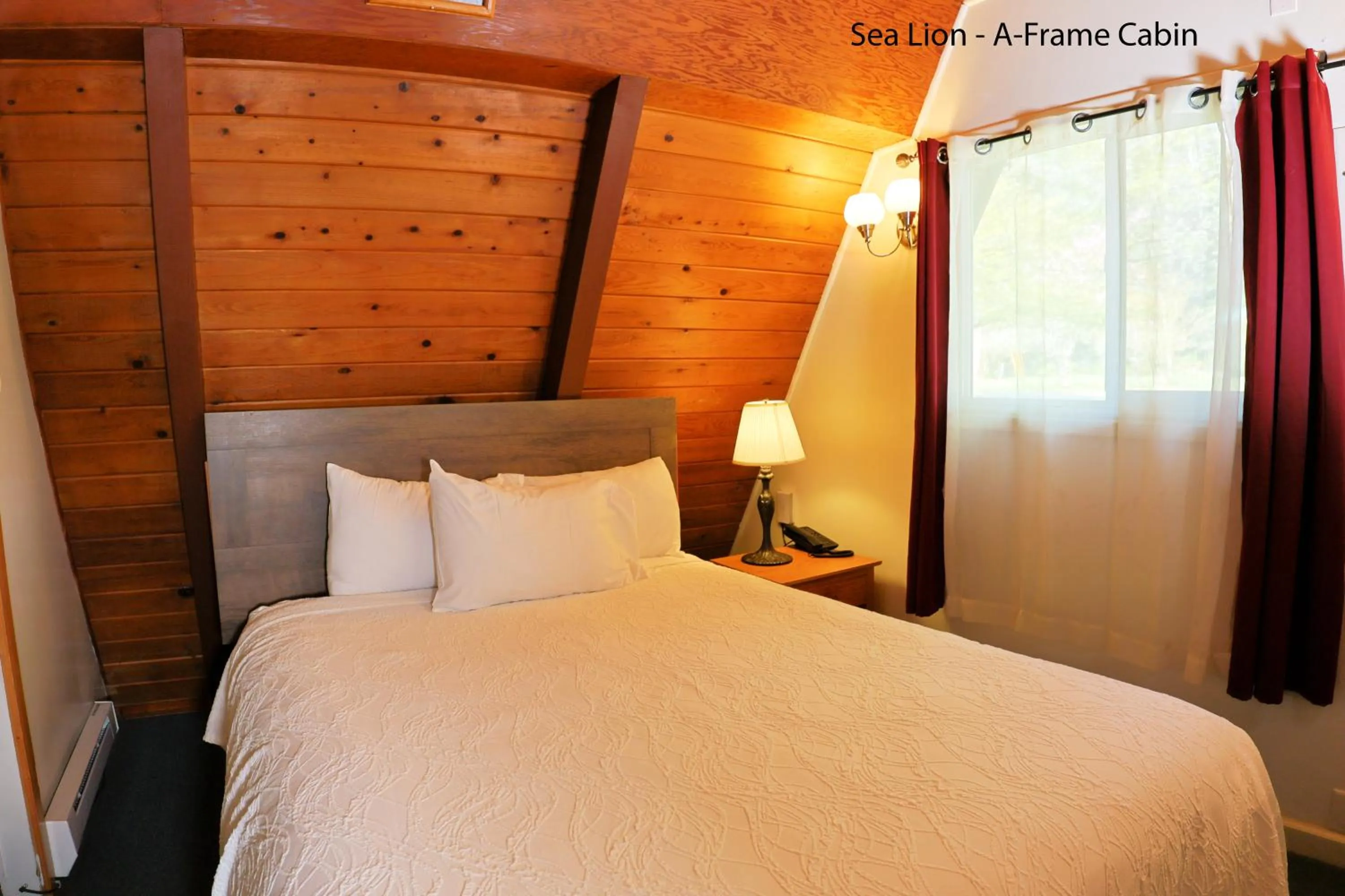 Bedroom, Bed in Park Motel and Cabins
