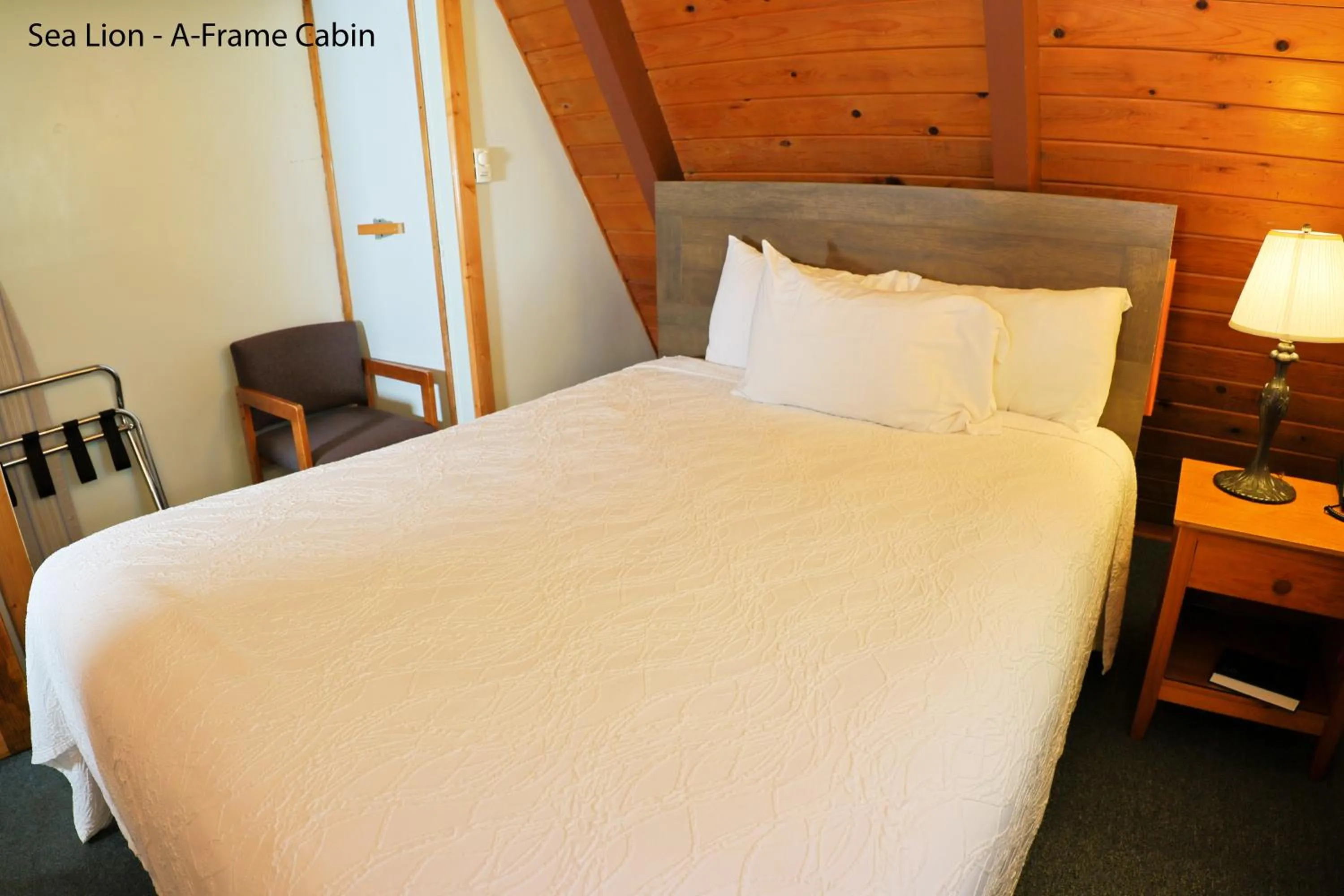 Bedroom, Bed in Park Motel and Cabins