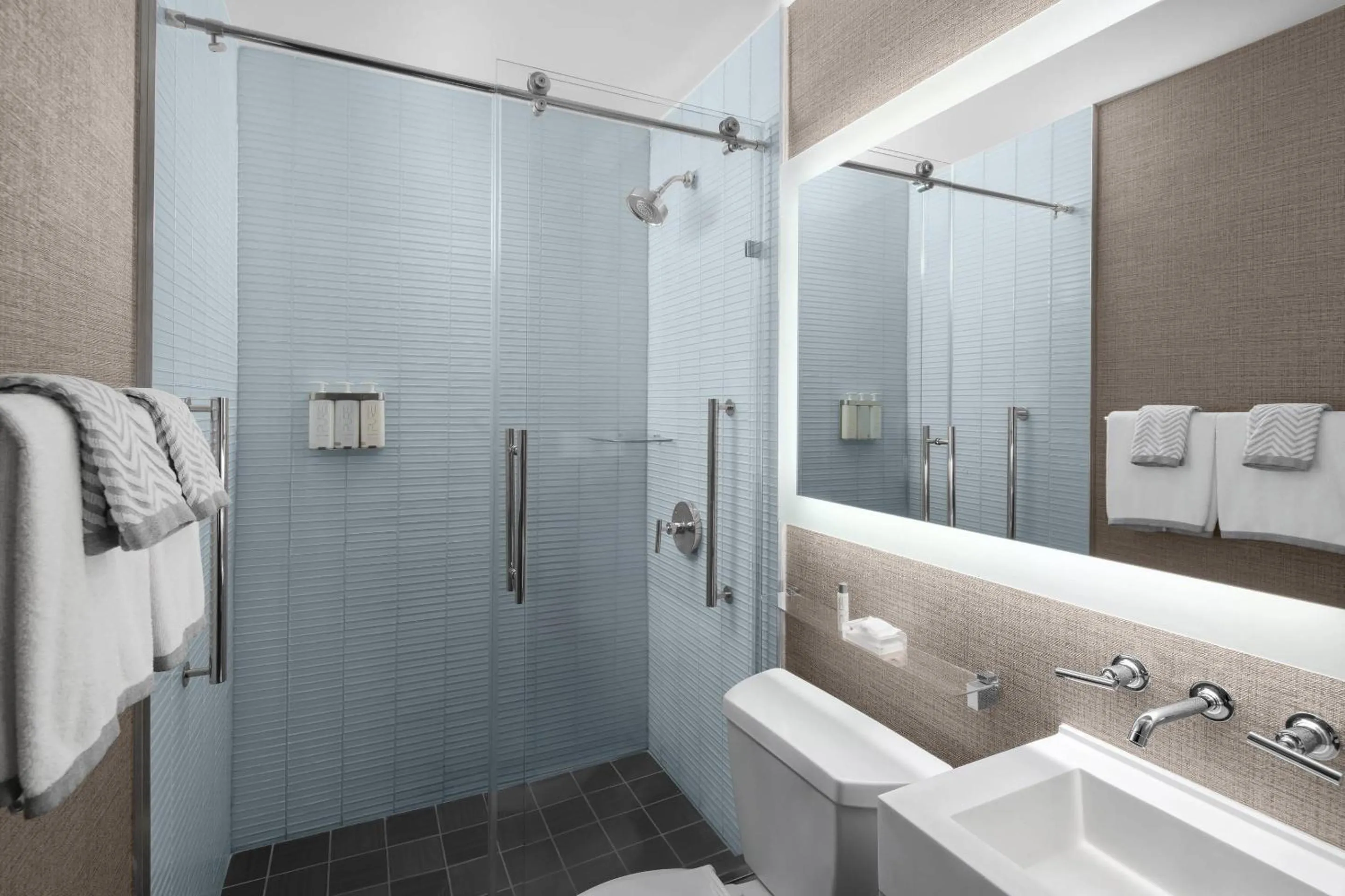 Bedroom in Cambria Hotel New York - Chelsea