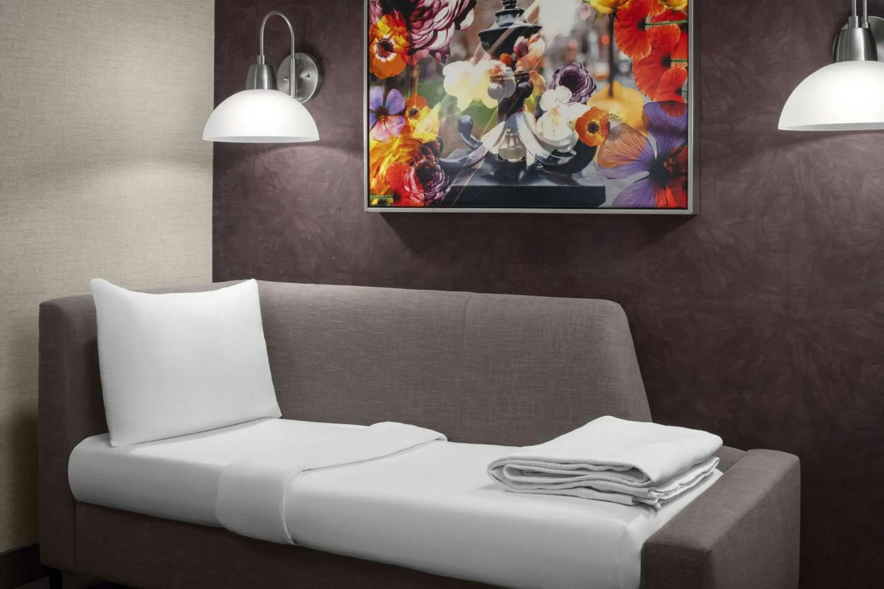 Bedroom in Cambria Hotel New York - Chelsea Bedroom in Cambria Hotel New York - Chelsea