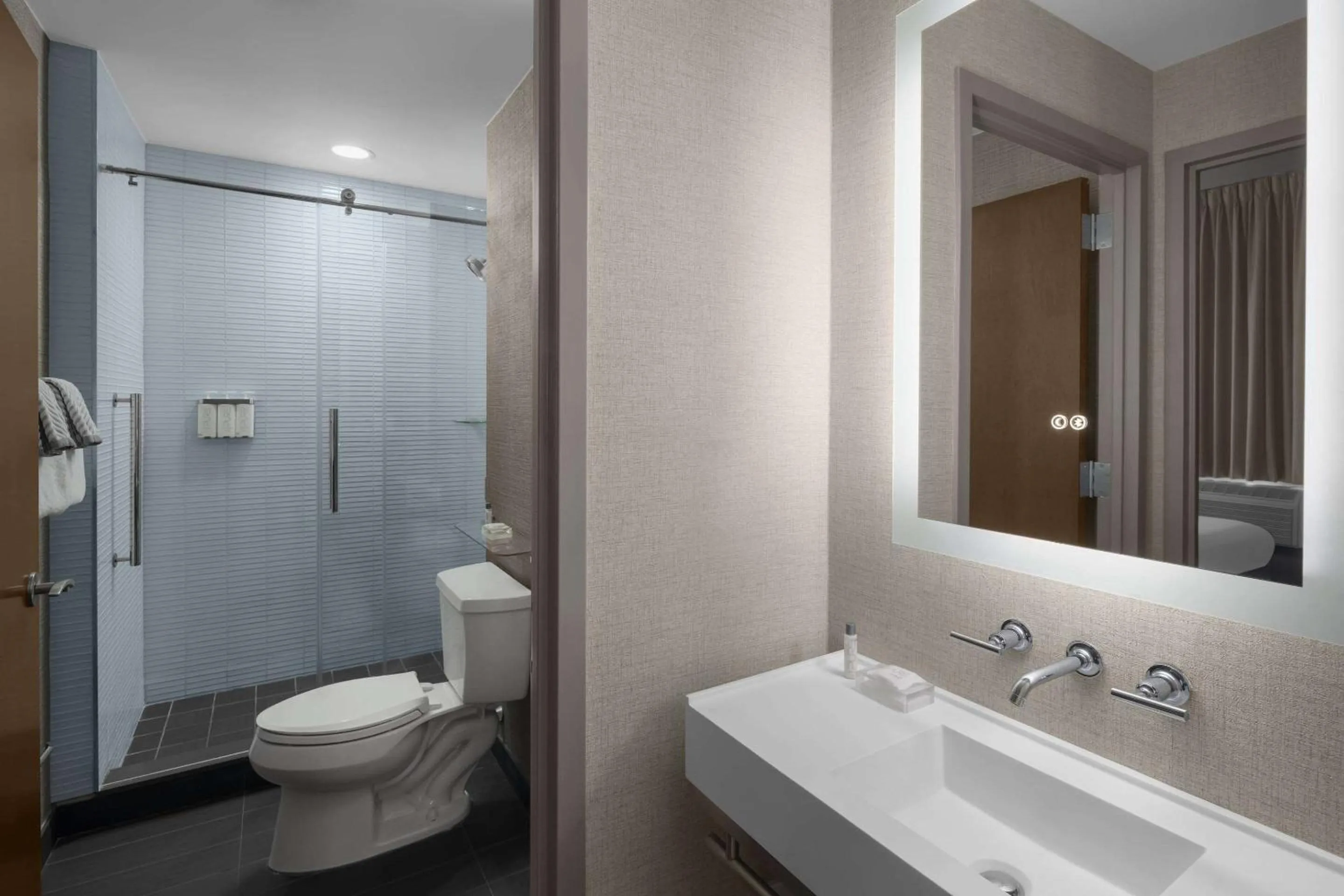 Bedroom in Cambria Hotel New York - Chelsea