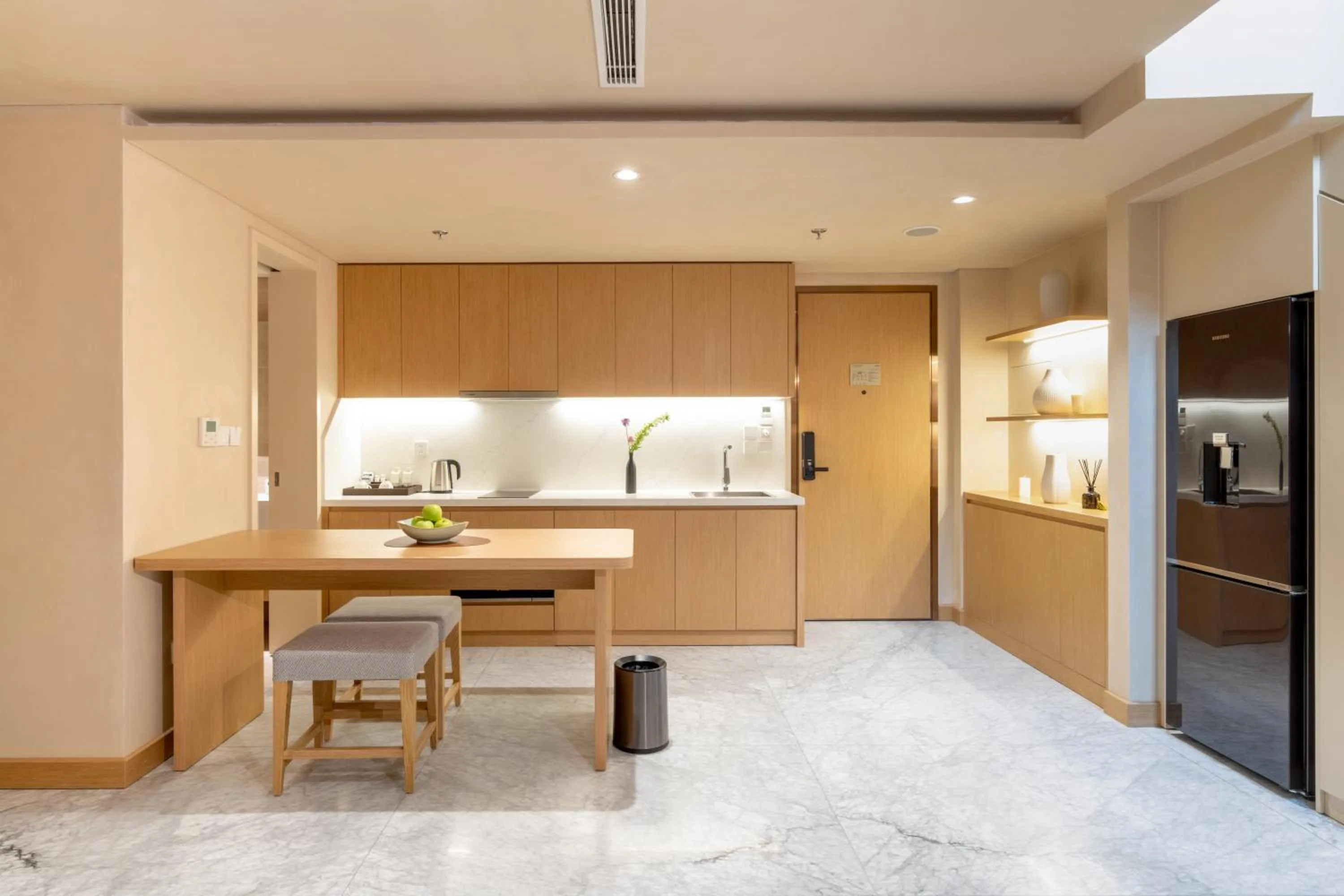 Dining area in The Five Suites Lilas