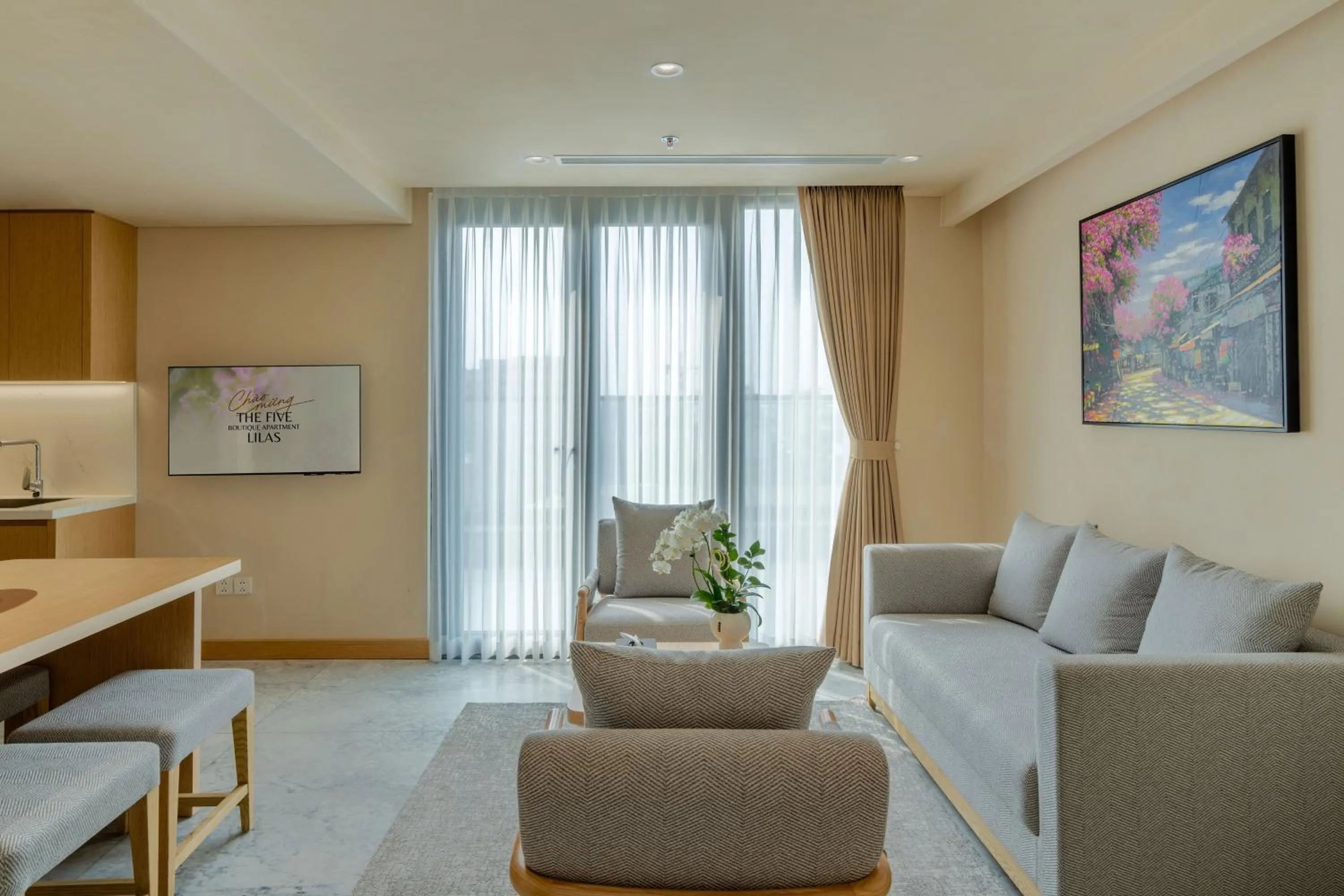 Living room in The Five Suites Lilas