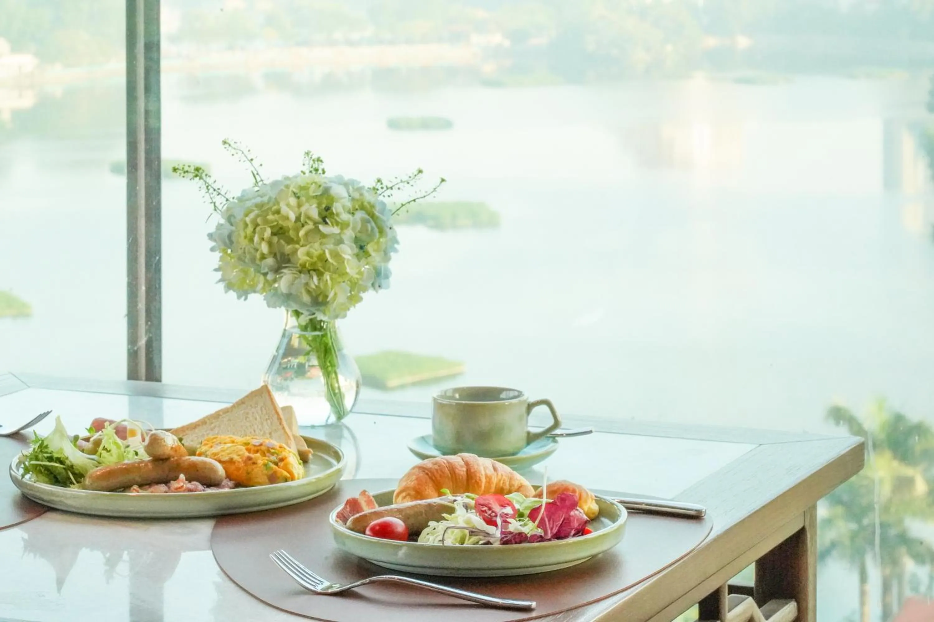 Natural landscape in The Five Suites Lilas