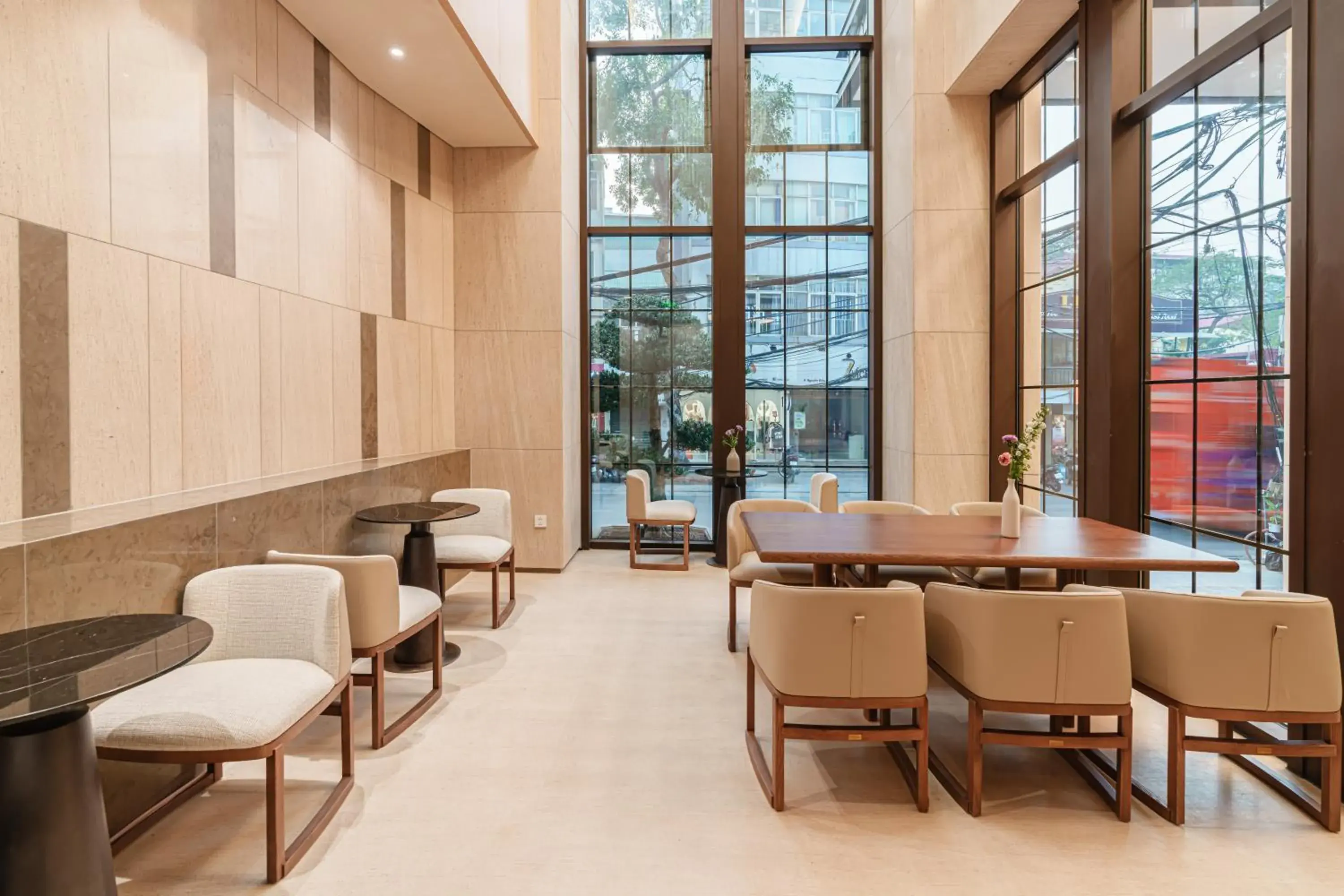 Lobby or reception in The Five Suites Lilas Lobby or reception in The Five Suites Lilas