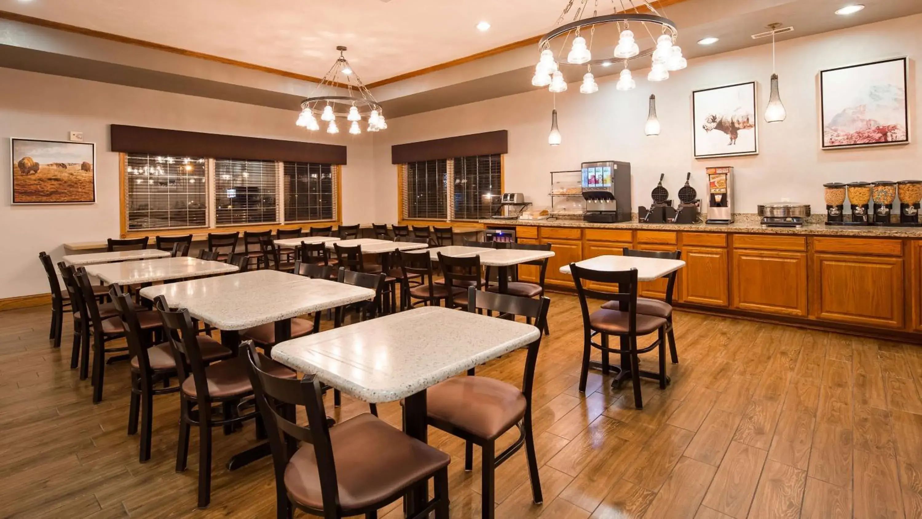 Breakfast in Best Western Buffalo Ridge Inn Near Mt Rushmore Breakfast in Best Western Buffalo Ridge Inn Near Mt Rushmore