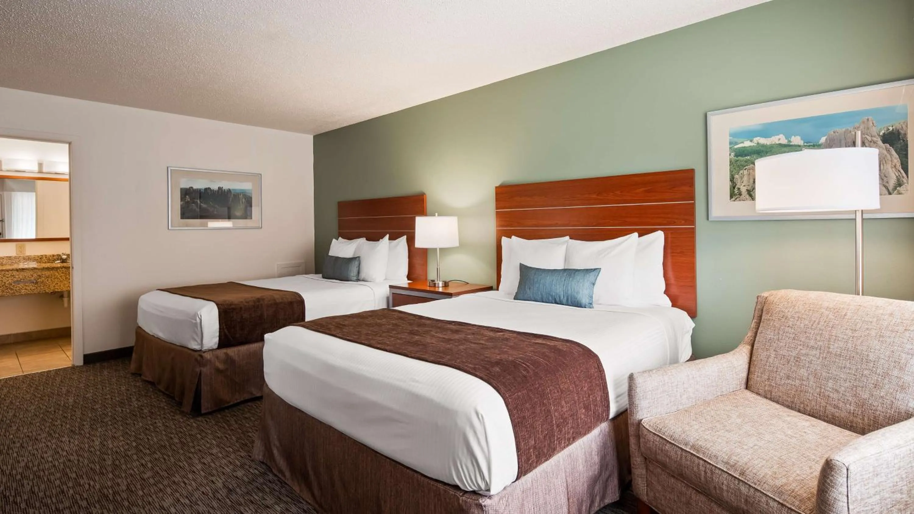 Bedroom, Bed in Best Western Buffalo Ridge Inn Near Mt Rushmore