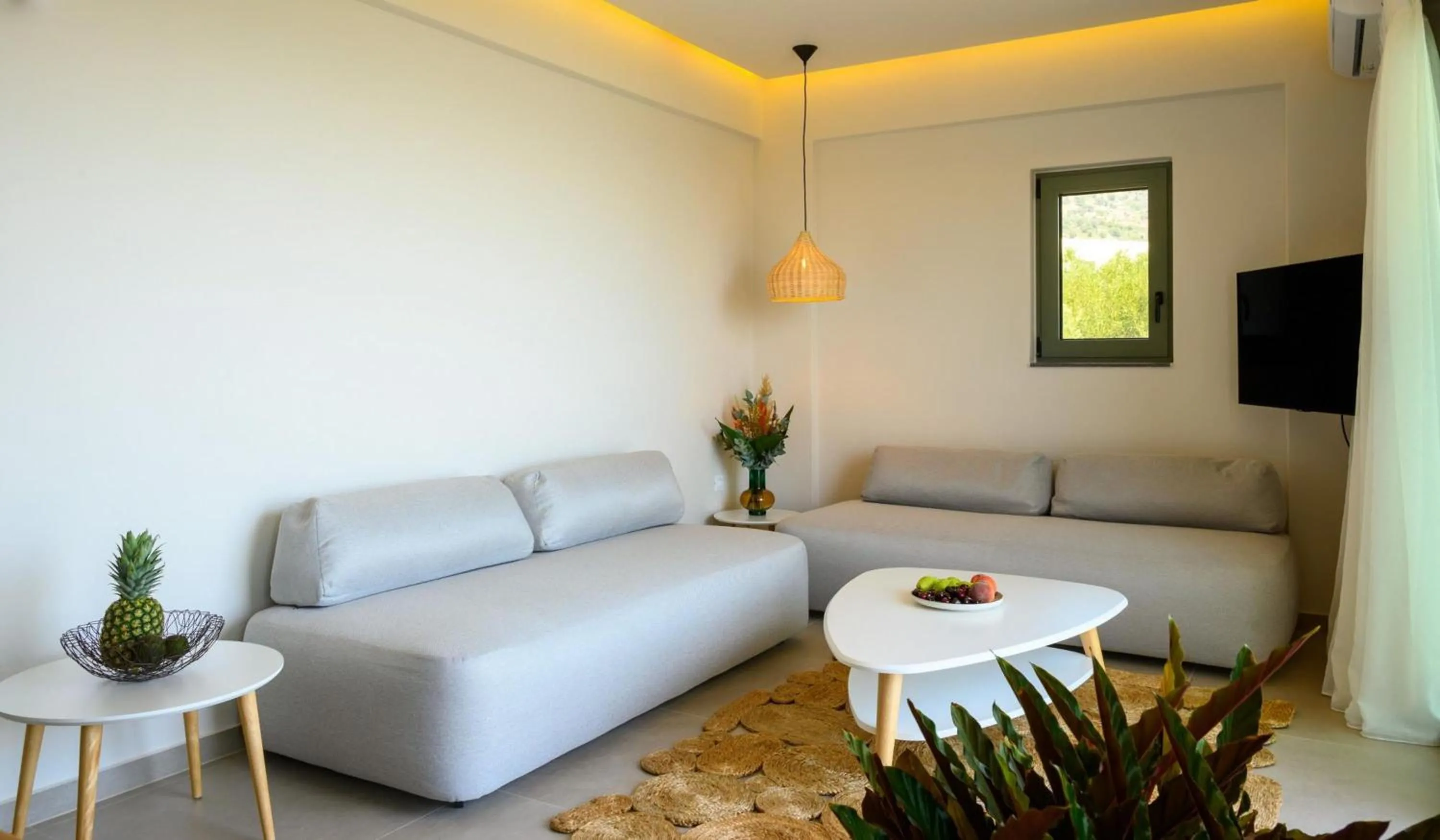 Roots Suites in Crete