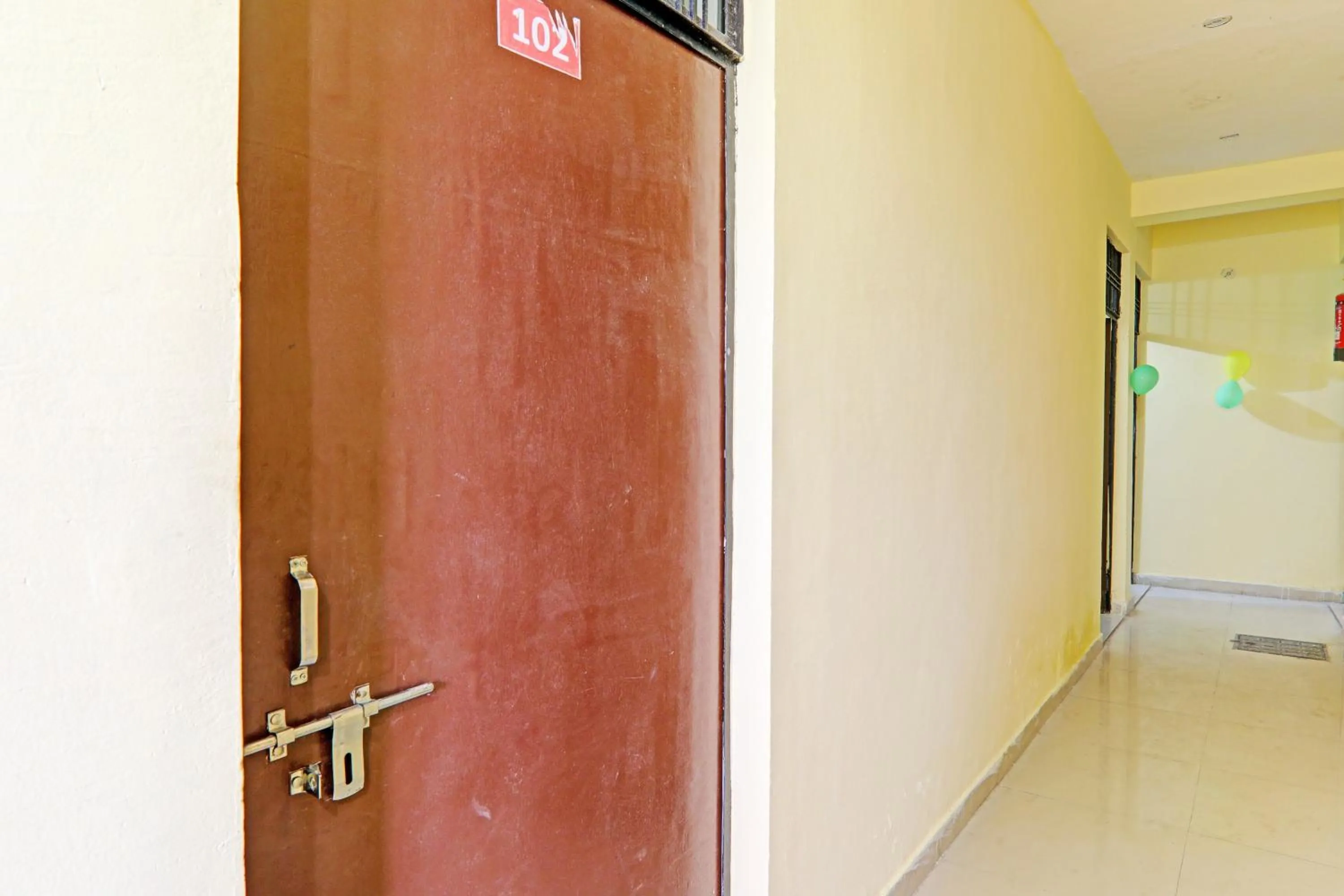 Lobby or reception in Hotel O Golden Grand