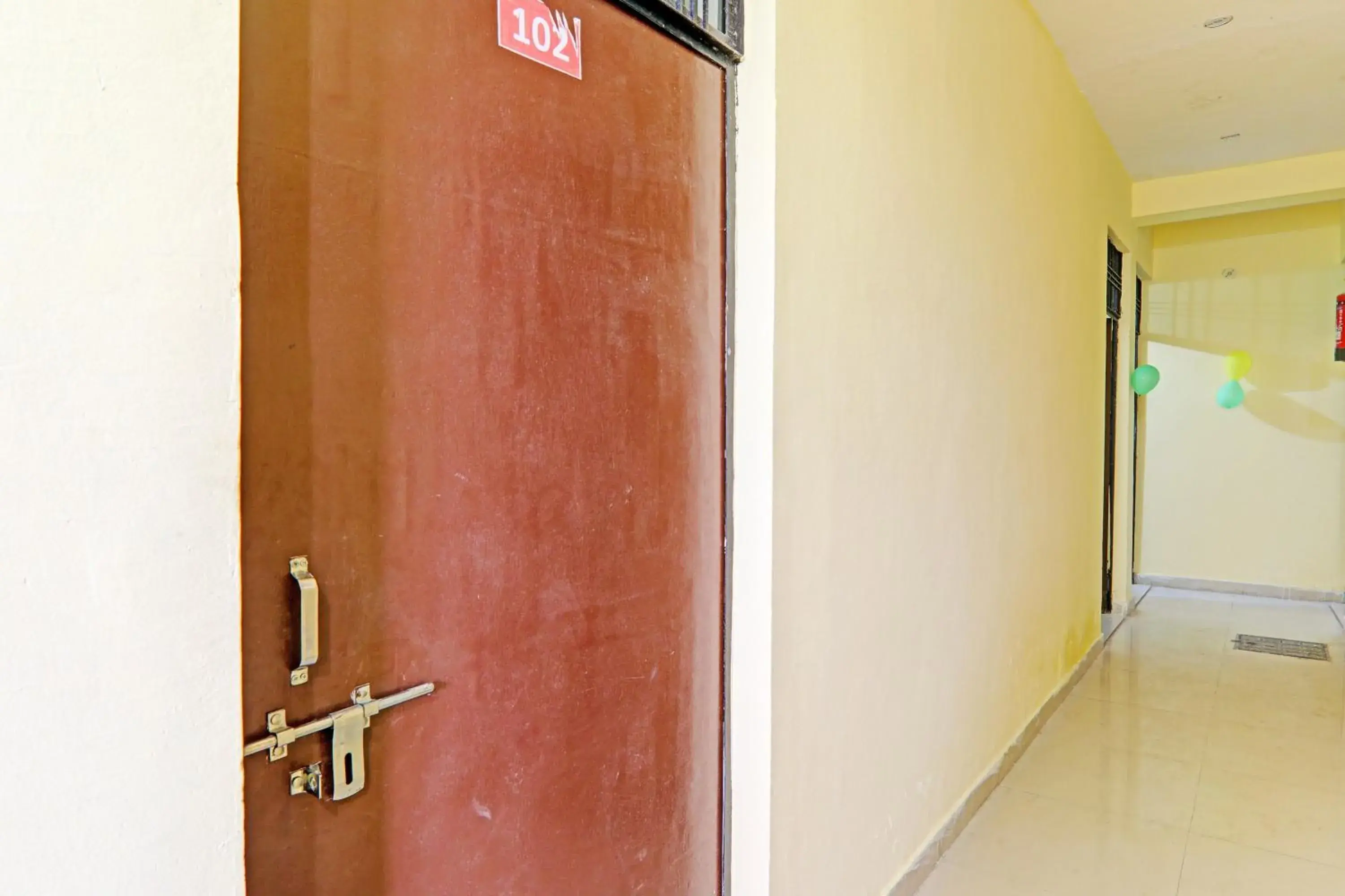 Lobby or reception in Hotel O Golden Grand Lobby or reception in Hotel O Golden Grand