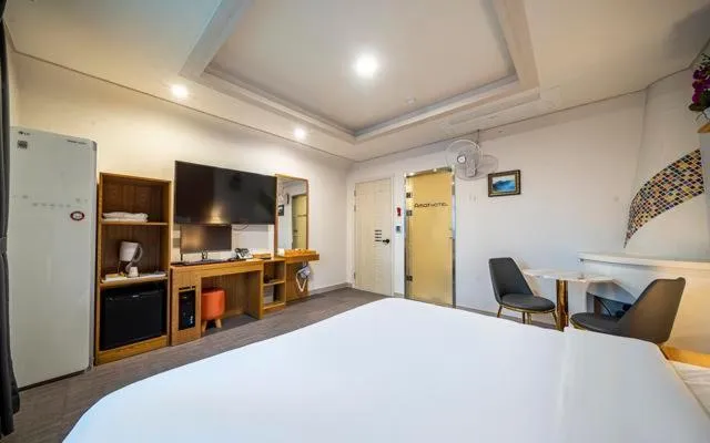 From H Amor Hotel Masan