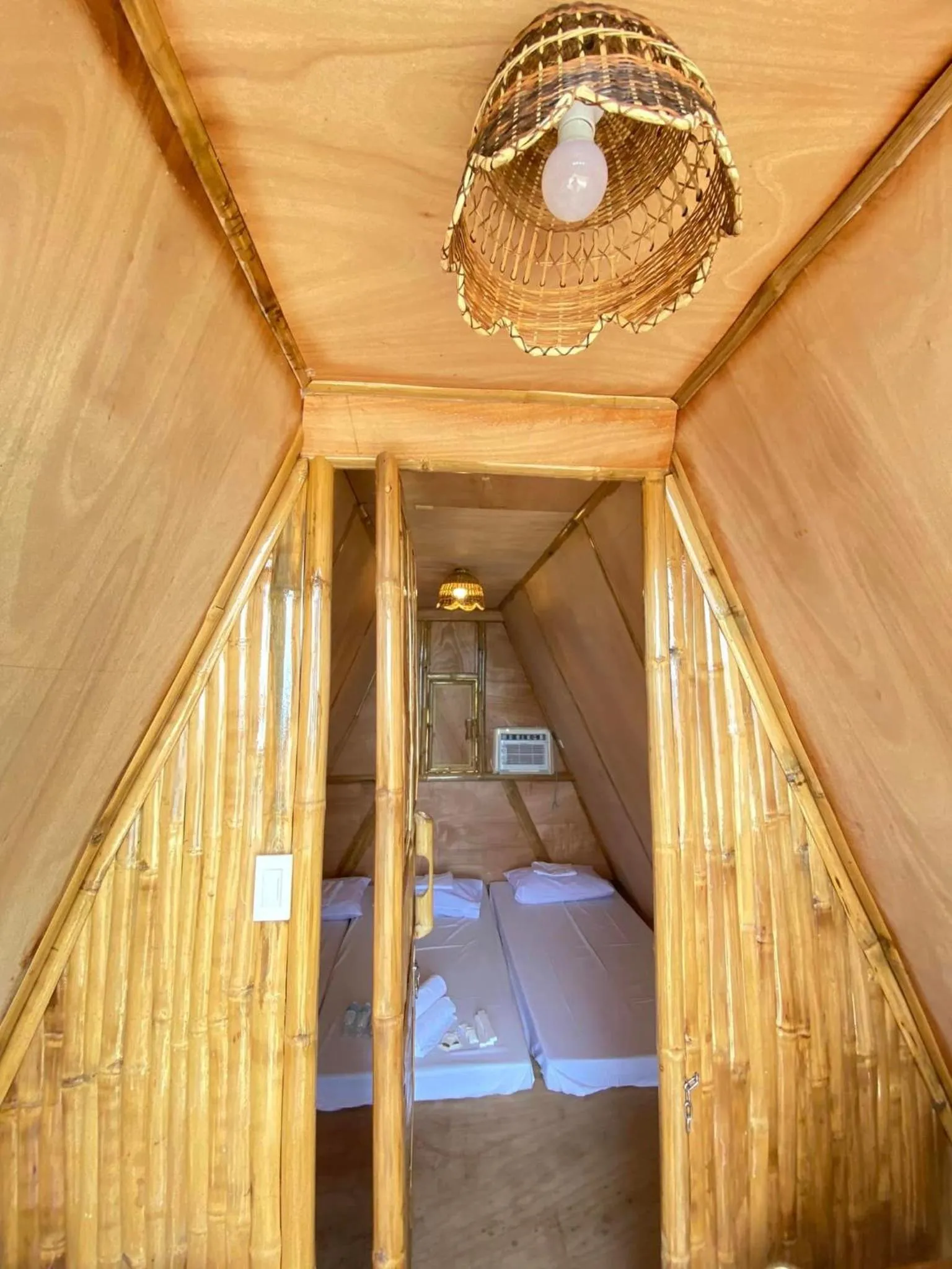 Bedroom, Bed in Durhan White Beach Resort powered by Cocotel